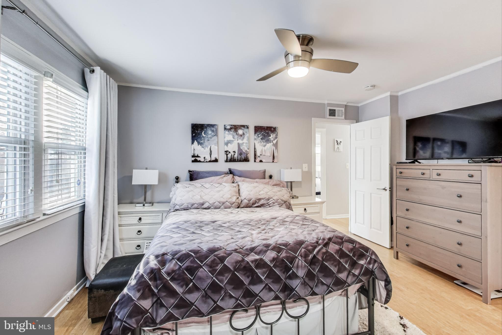 KENSINGTON HEIGHTS - Residential