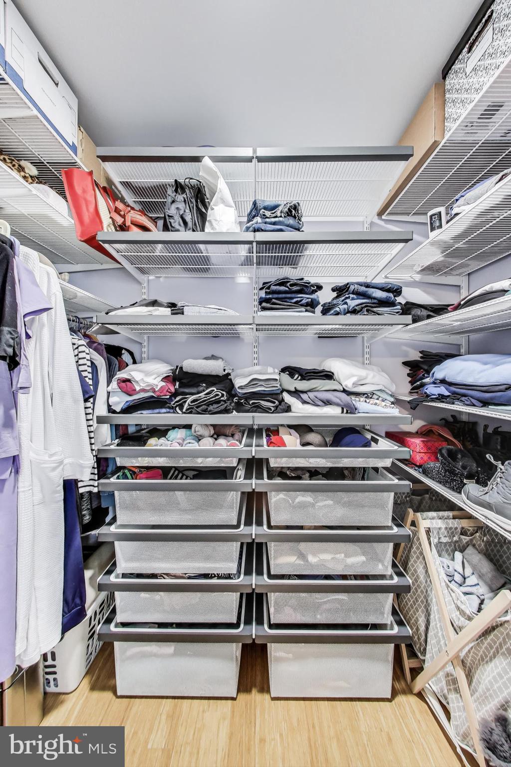 KENSINGTON HEIGHTS - Residential