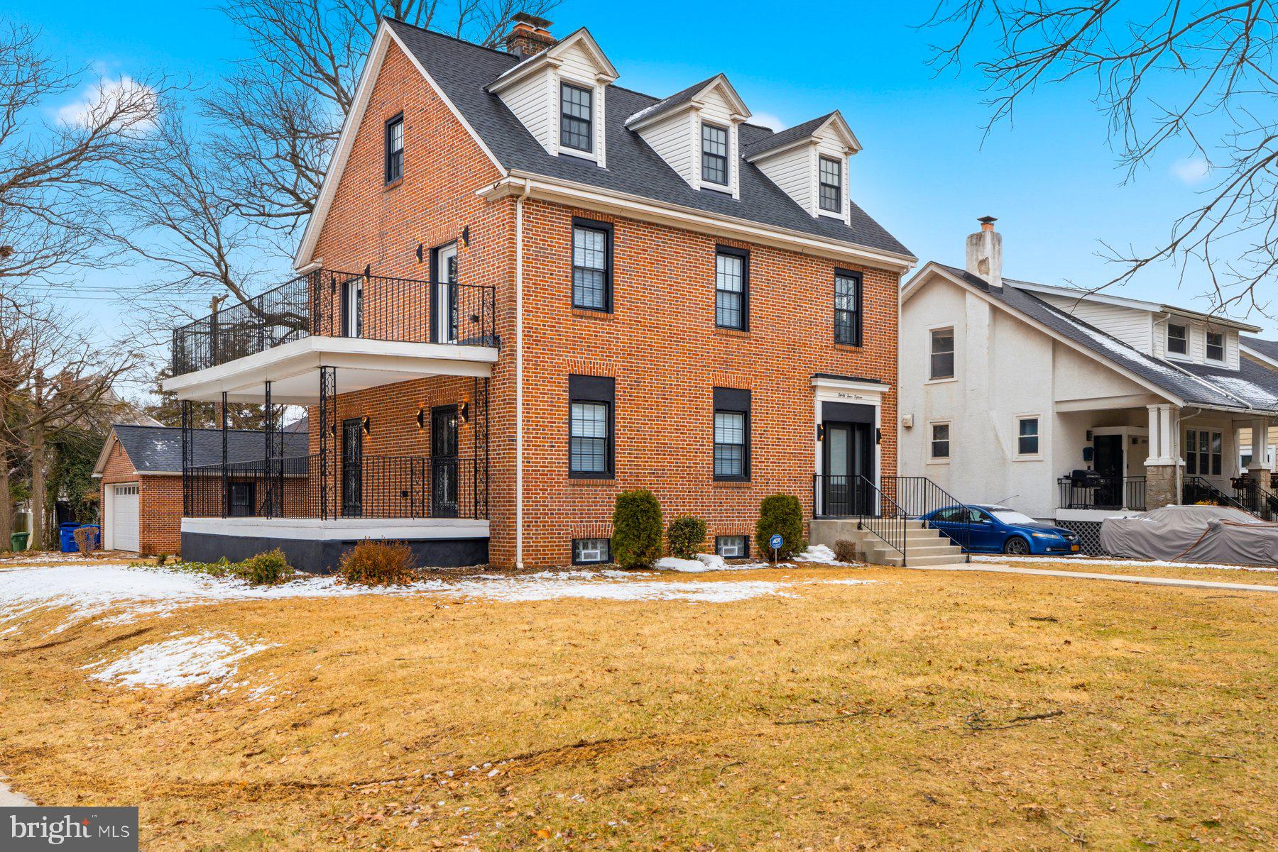 ASHBURTON HISTORIC DISTRICT - Residential