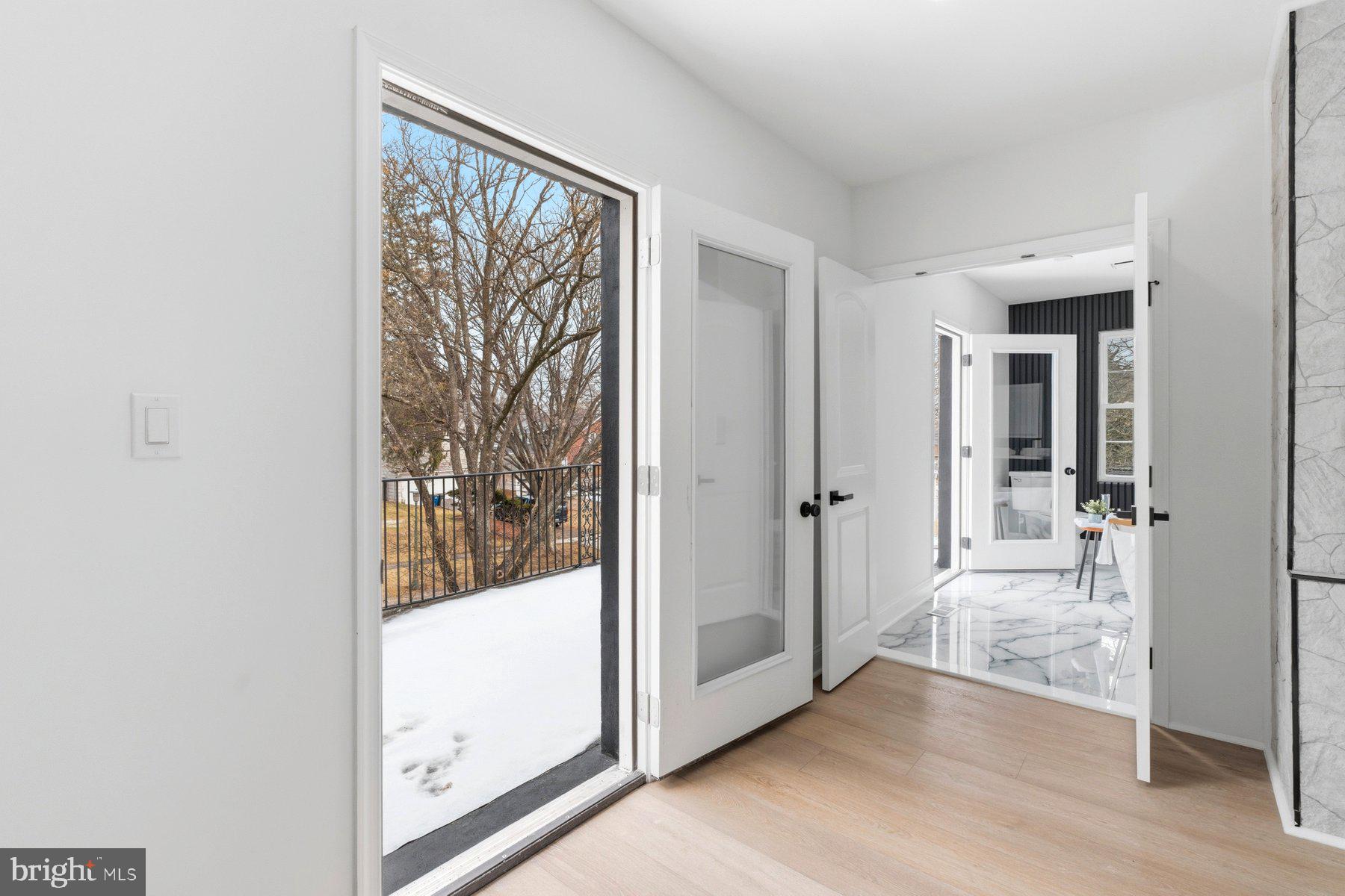 ASHBURTON HISTORIC DISTRICT - Residential