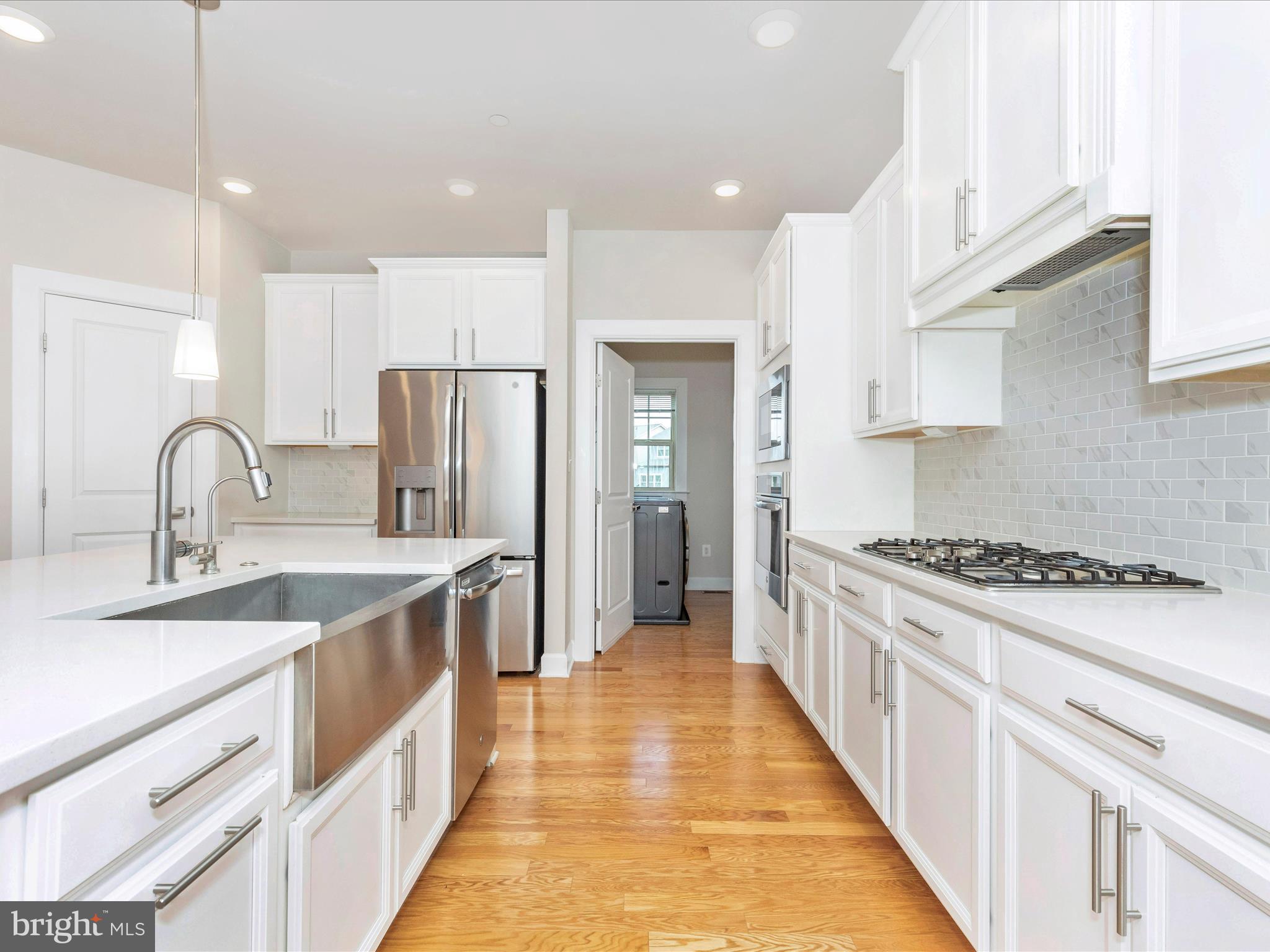 VILLAGES OF URBANA - Residential Lease