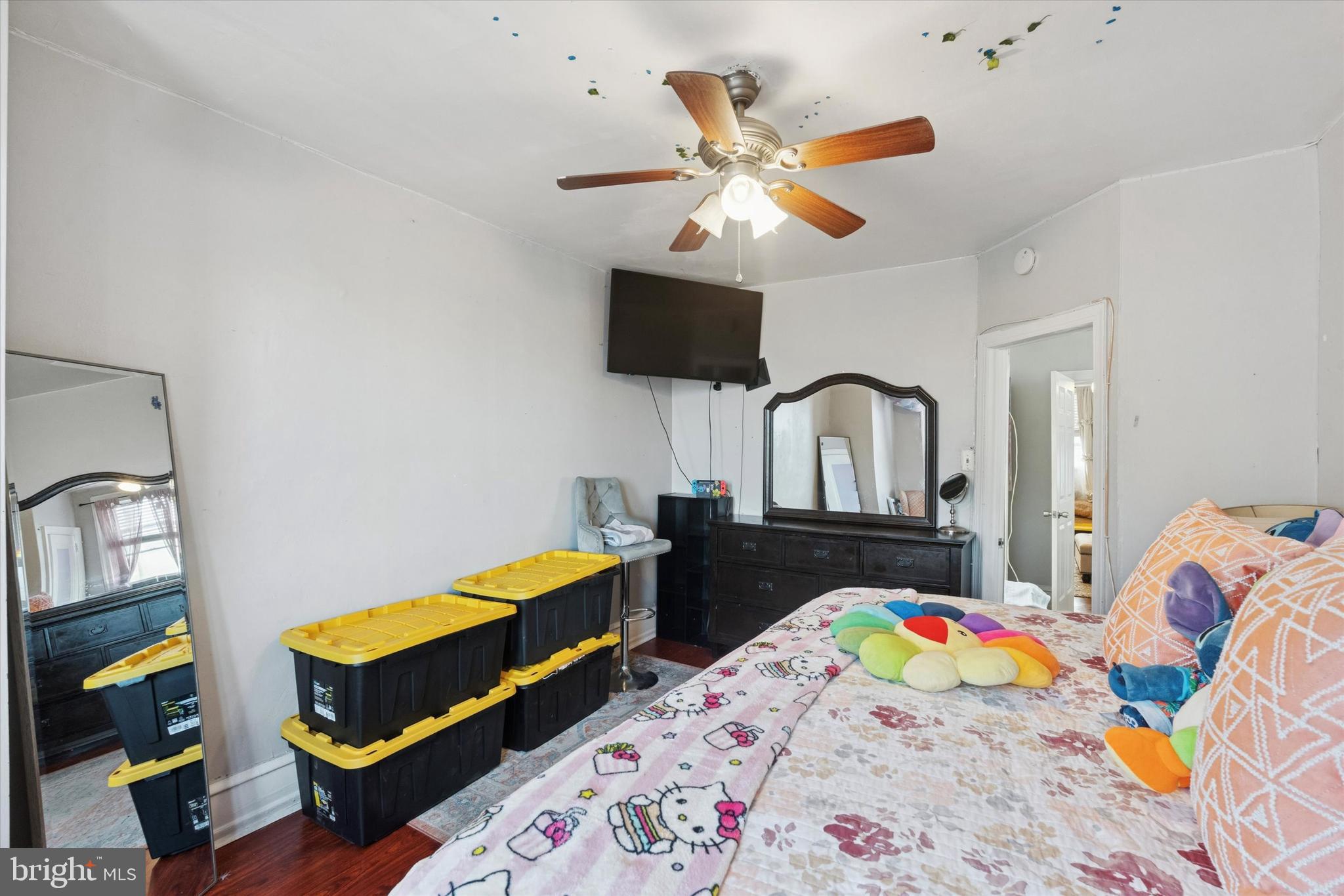 PHILADELPHIA (NORTHWEST) - Residential