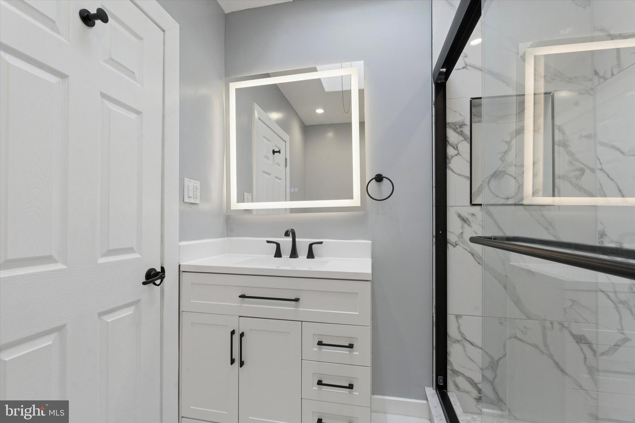 PHILADELPHIA (NORTHWEST) - Residential