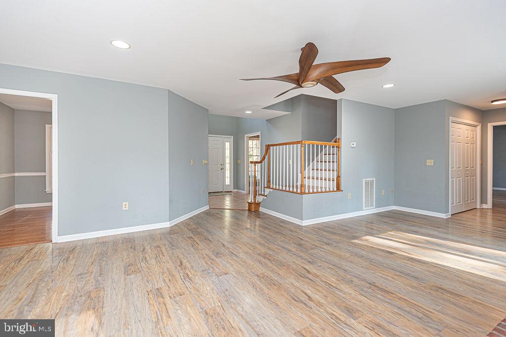 SCOTTS LANDING - Residential