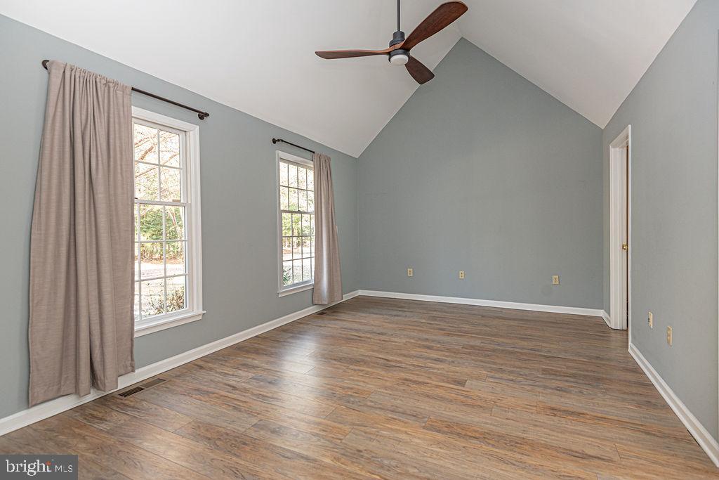 SCOTTS LANDING - Residential