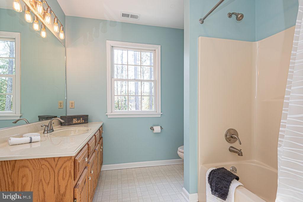 SCOTTS LANDING - Residential