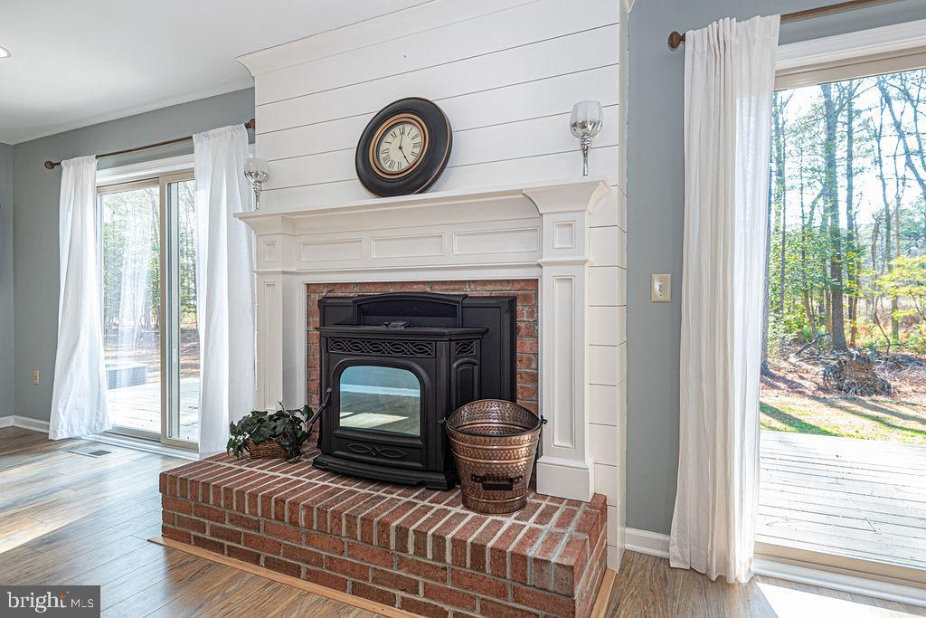 SCOTTS LANDING - Residential