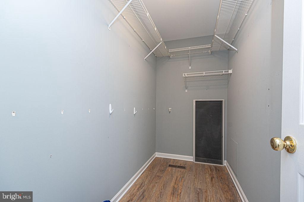 SCOTTS LANDING - Residential