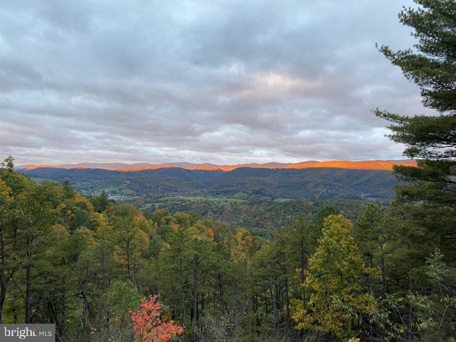 BUCK RIDGES (FORMERLY TREASURE MOUNTAINS) - Residential