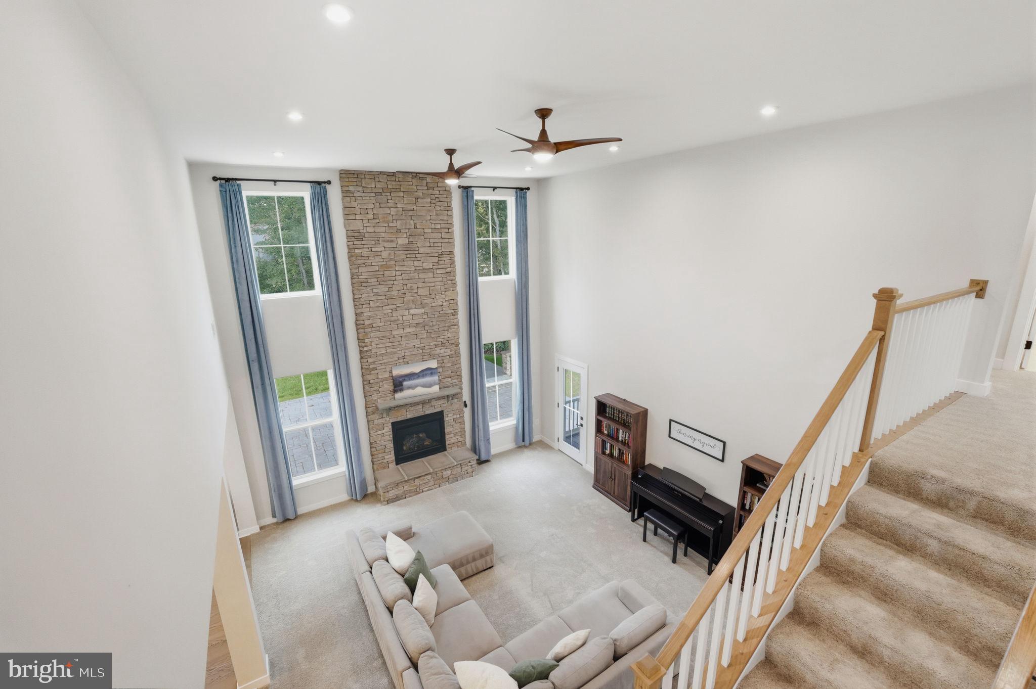 FAWN LAKE - Residential