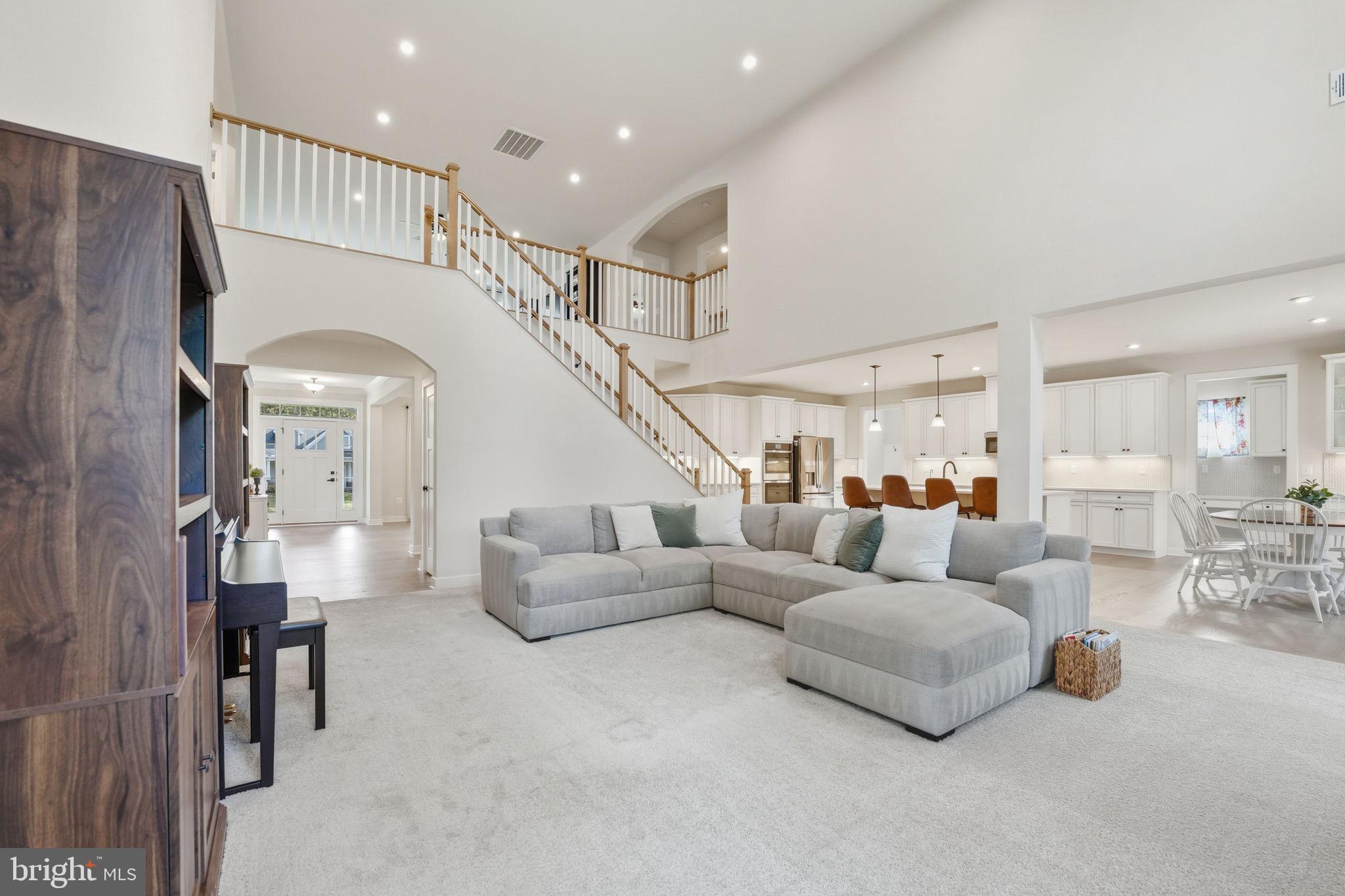 FAWN LAKE - Residential