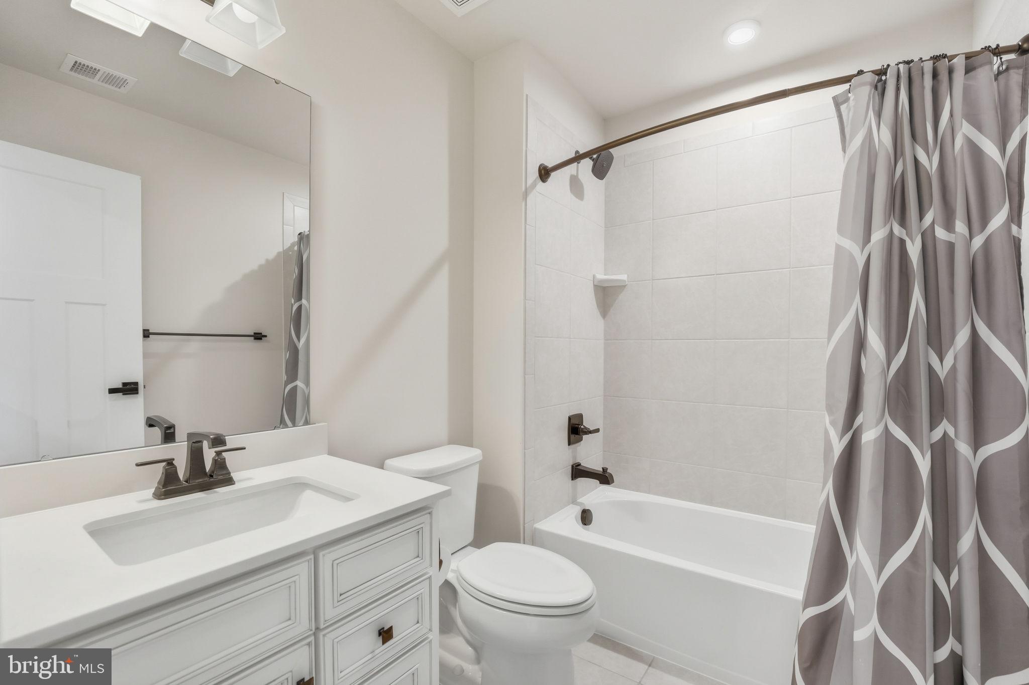 FAWN LAKE - Residential