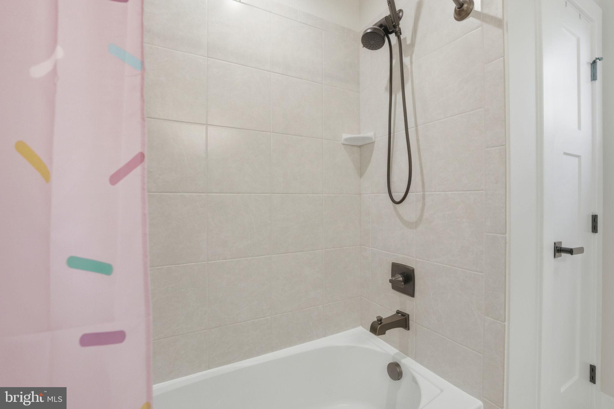 FAWN LAKE - Residential