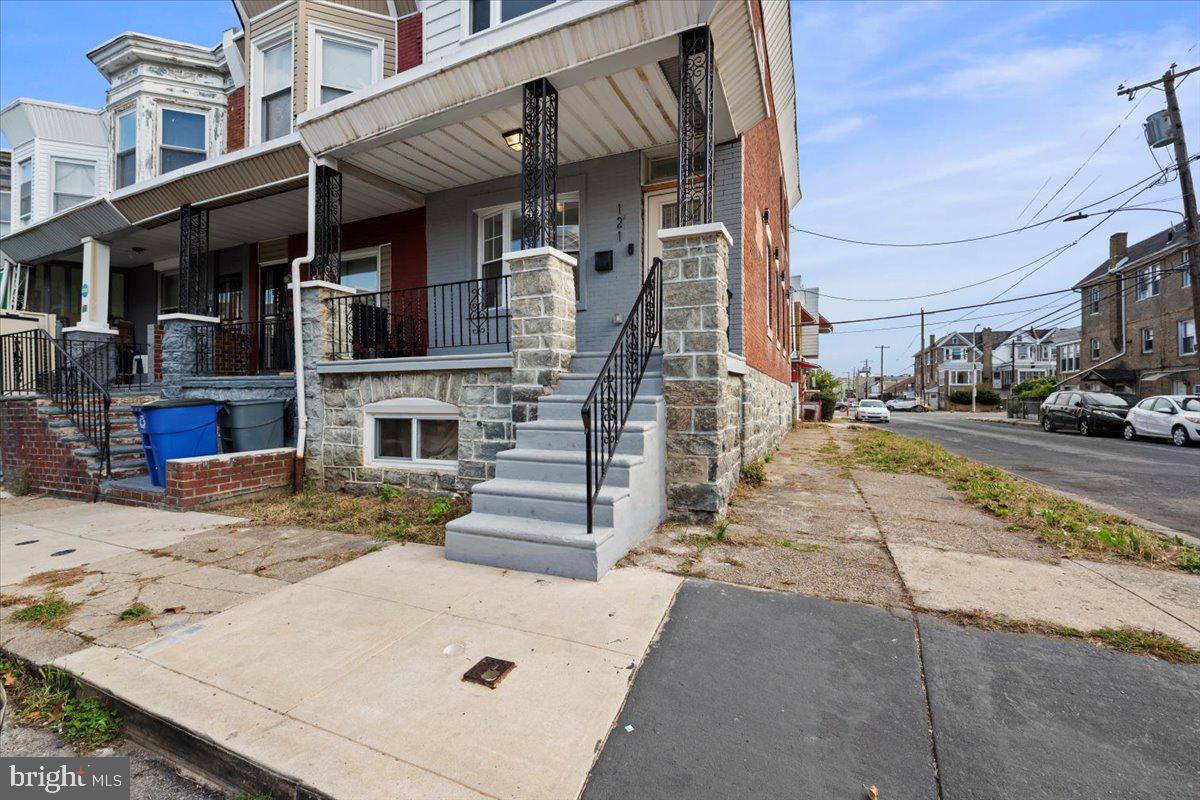 WEST PHILADELPHIA - Residential