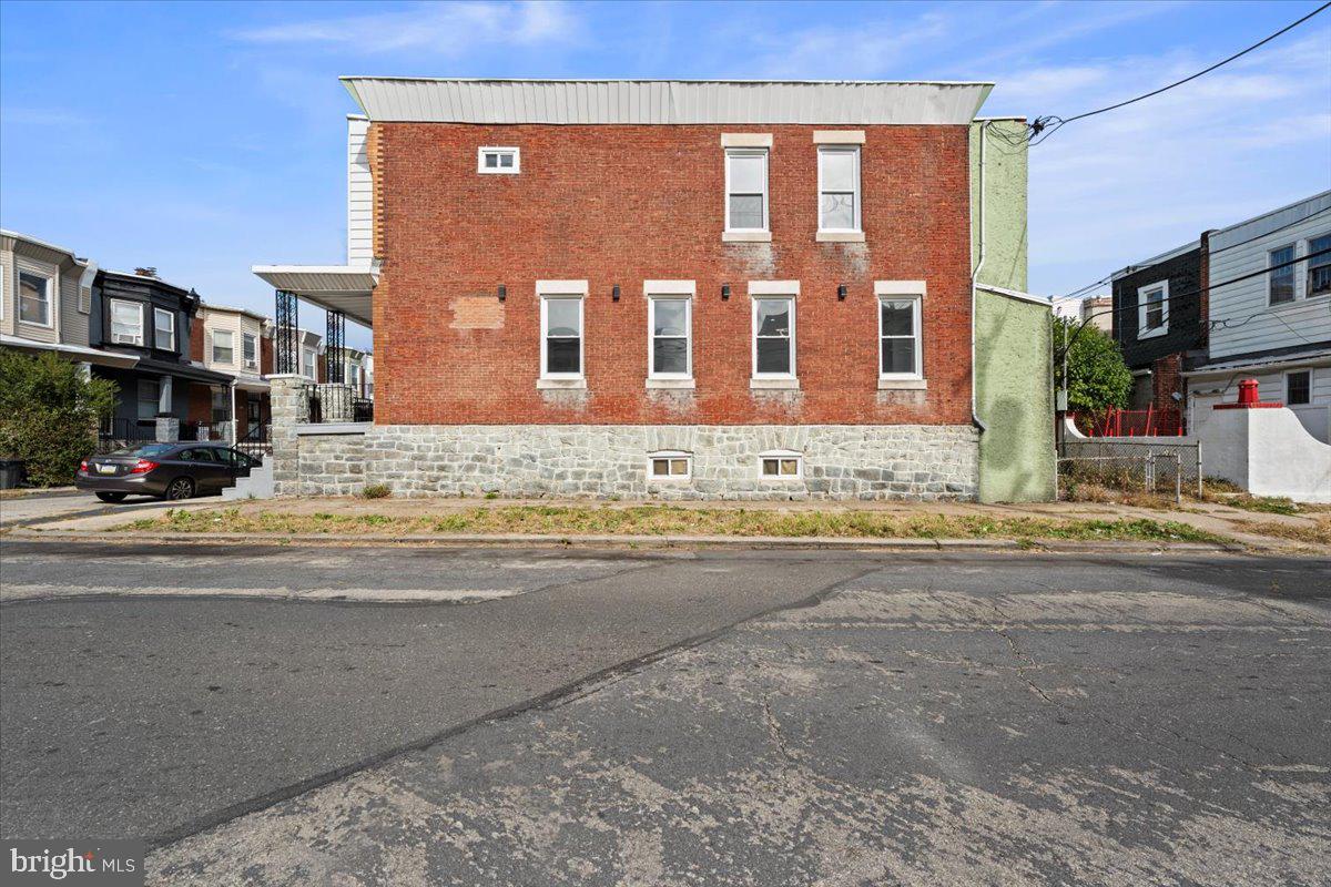 WEST PHILADELPHIA - Residential