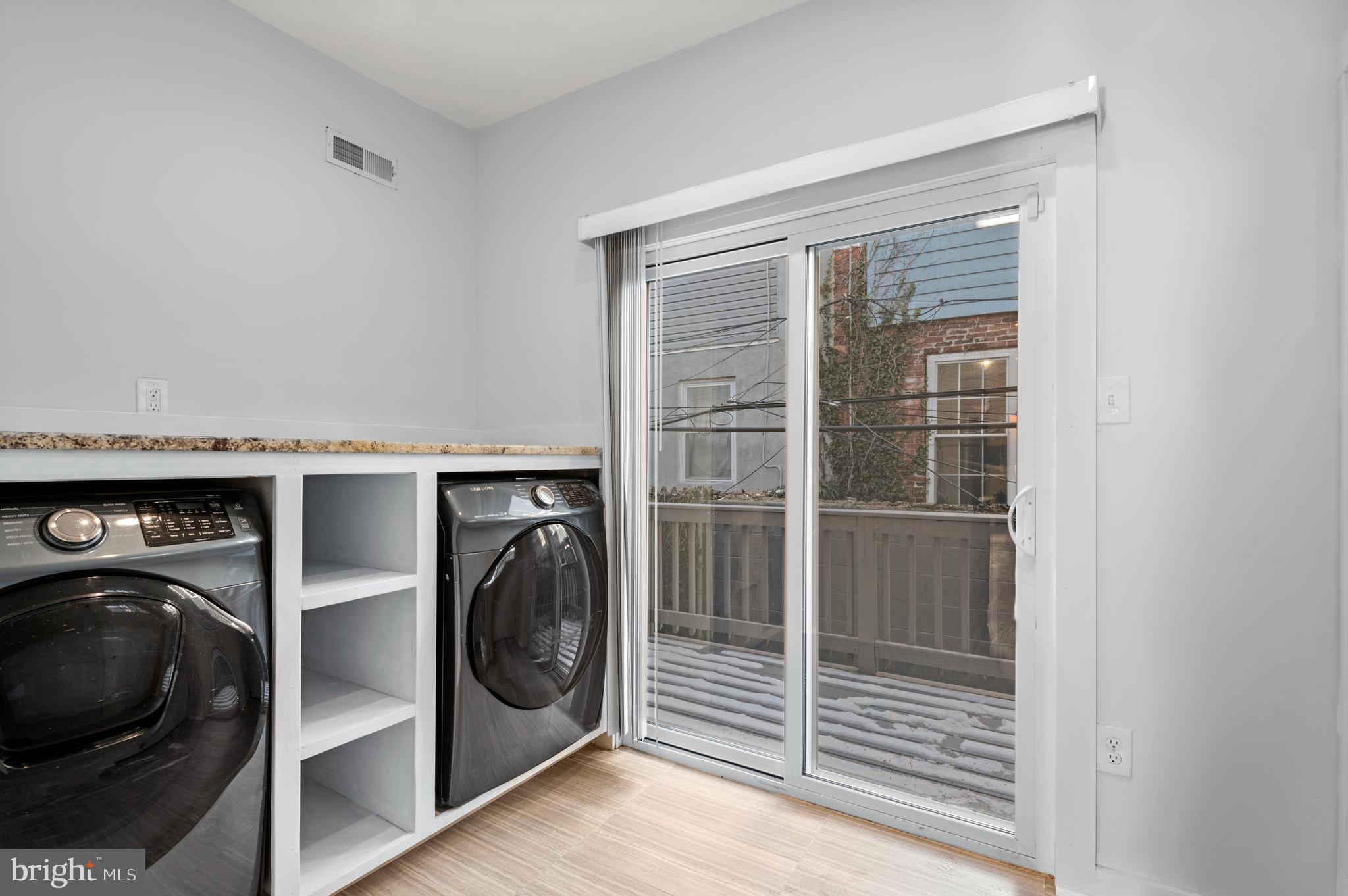 CEDAR PARK - Residential