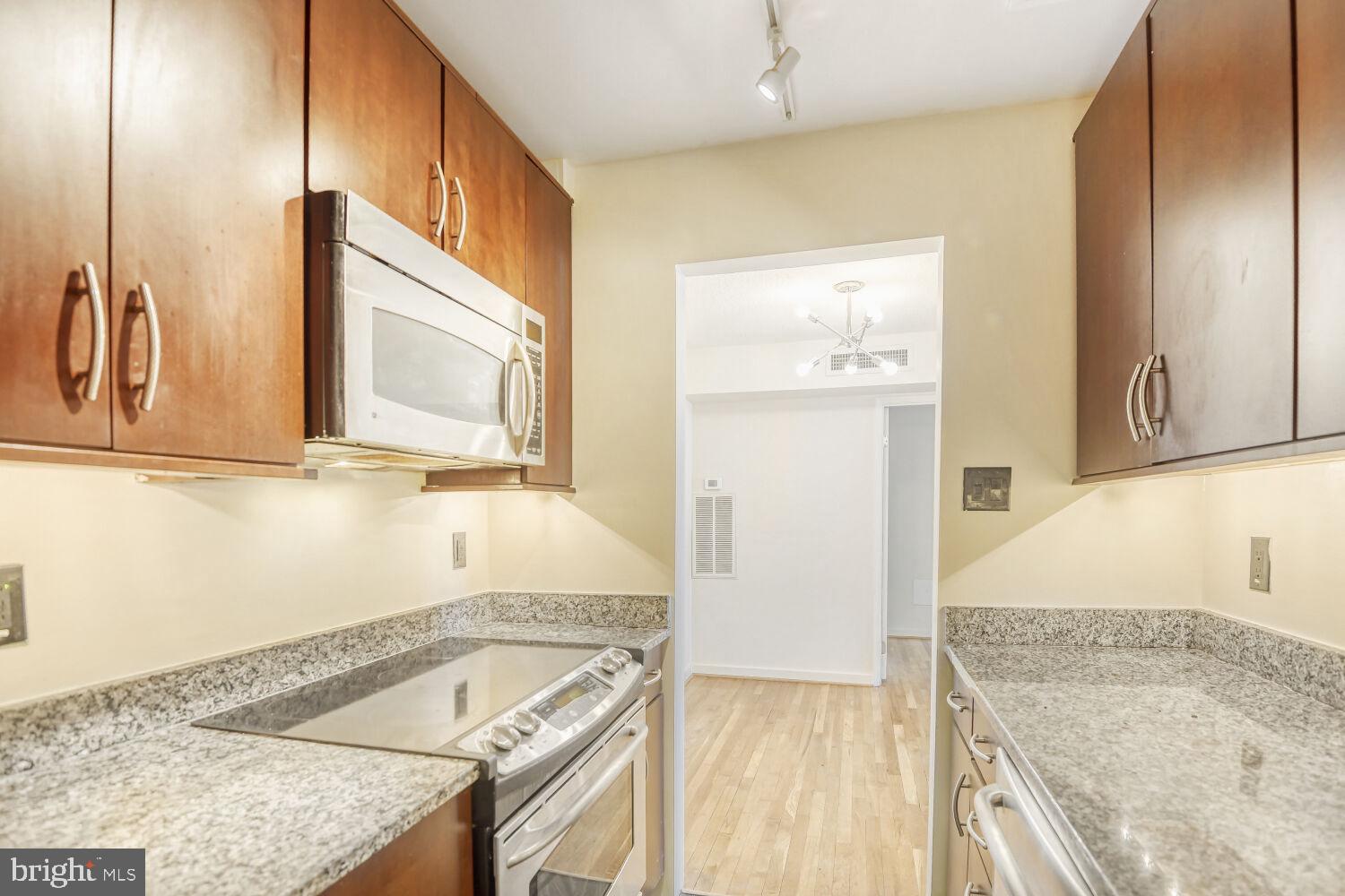 MOUNT VERNON PLACE HISTORIC DISTRICT - Residential