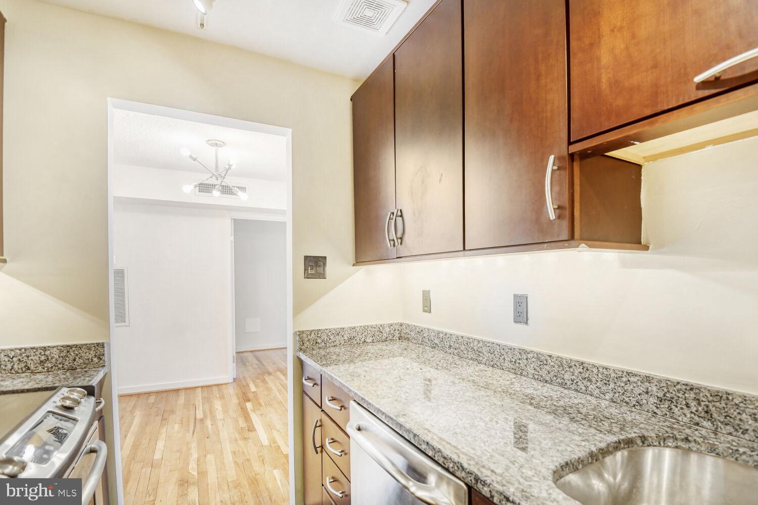 MOUNT VERNON PLACE HISTORIC DISTRICT - Residential