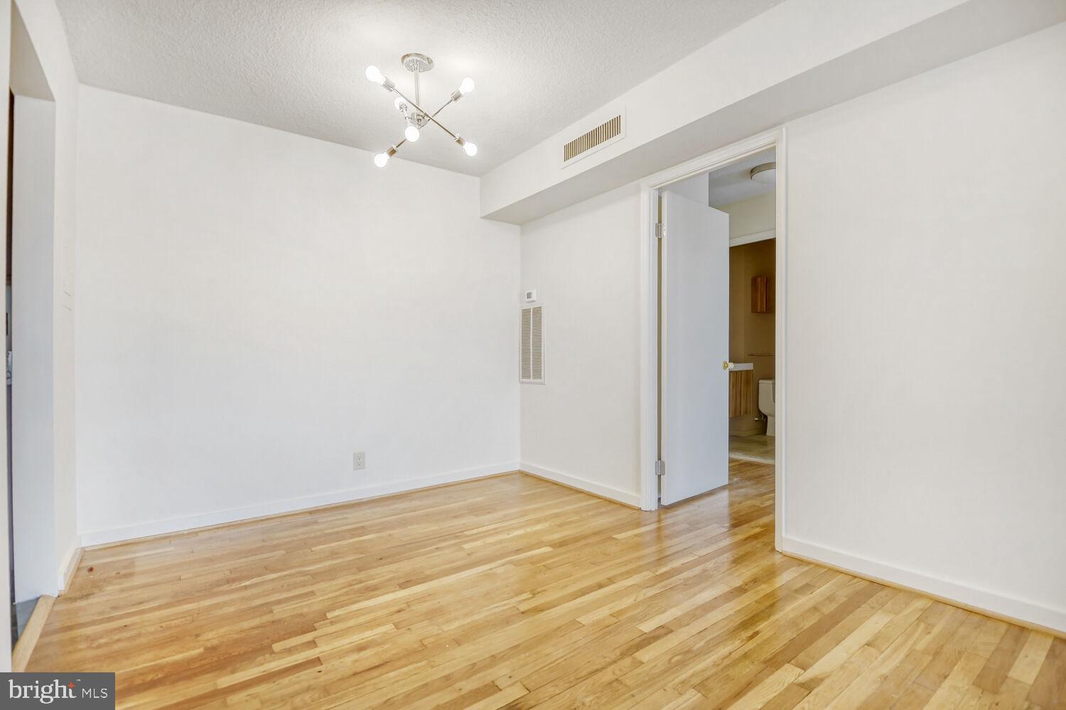 MOUNT VERNON PLACE HISTORIC DISTRICT - Residential