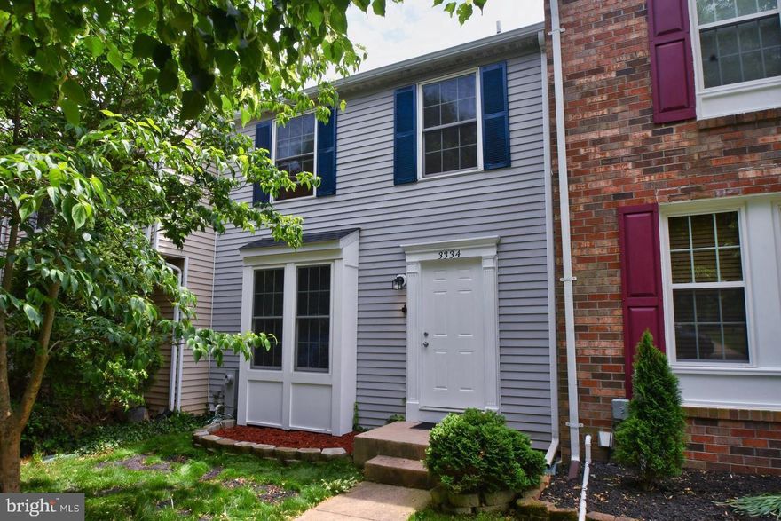 Nice starter home new roof and updated kitchen and upper level bathroom near all the shops and close to interstate 95 .