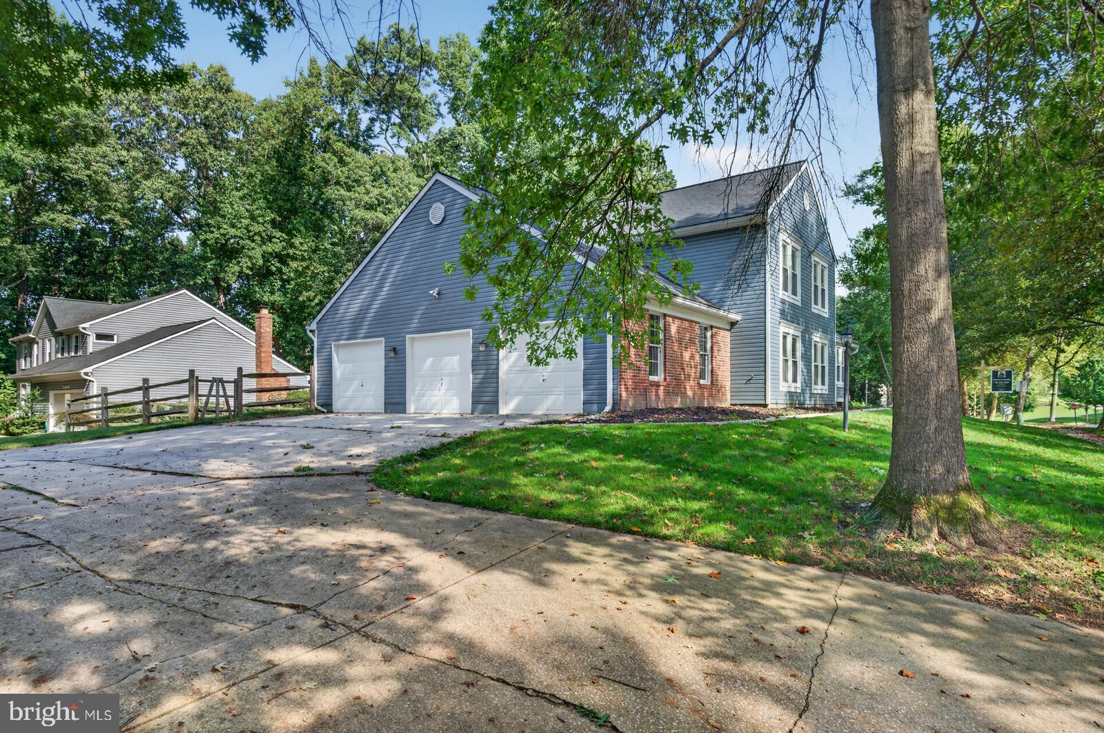 10914 SHADOW LANE