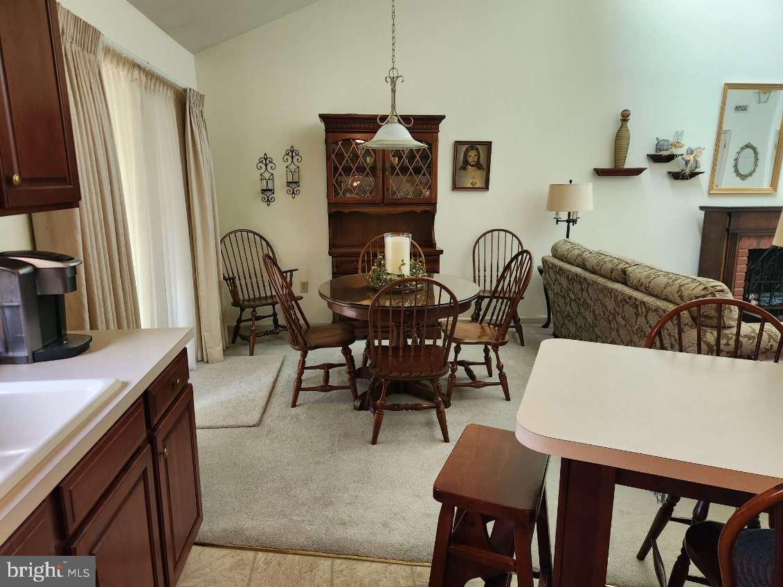 7 CREEKVIEW DRIVE