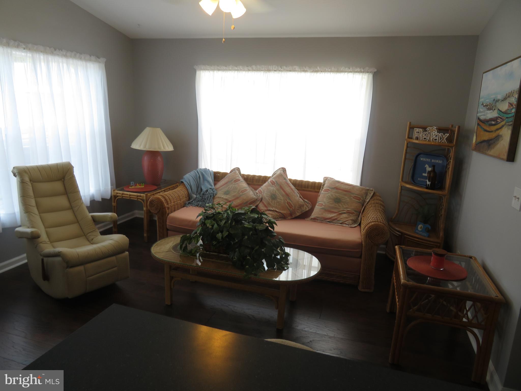 WHITE HORSE PARK I - Residential