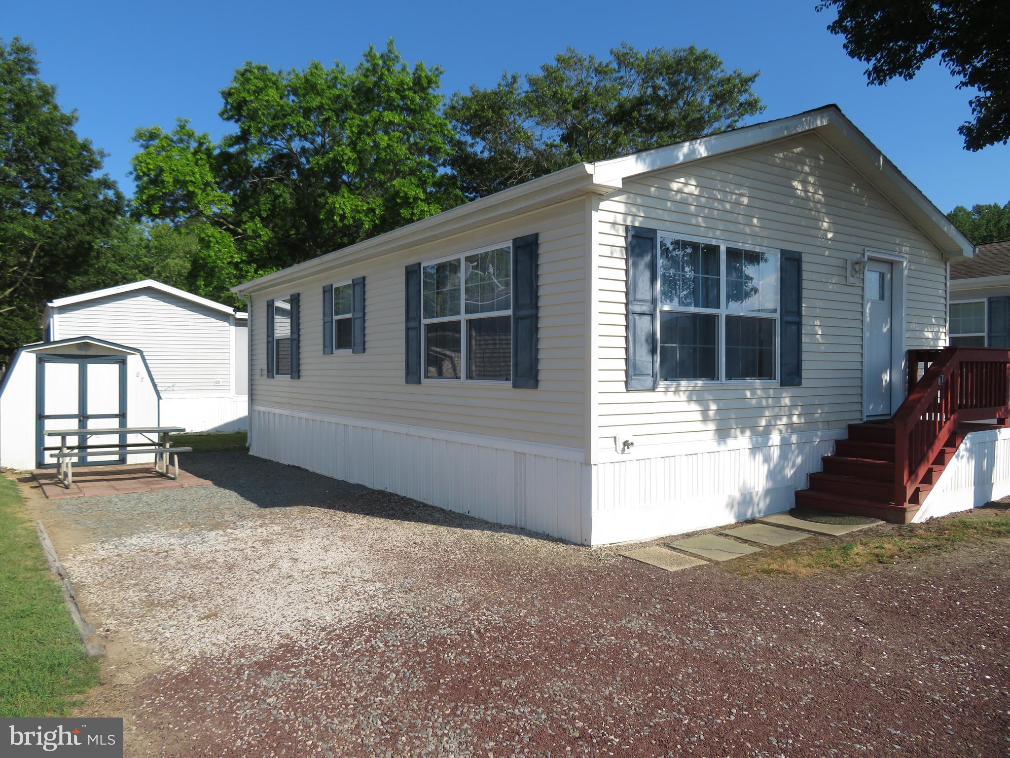 WHITE HORSE PARK I - Residential