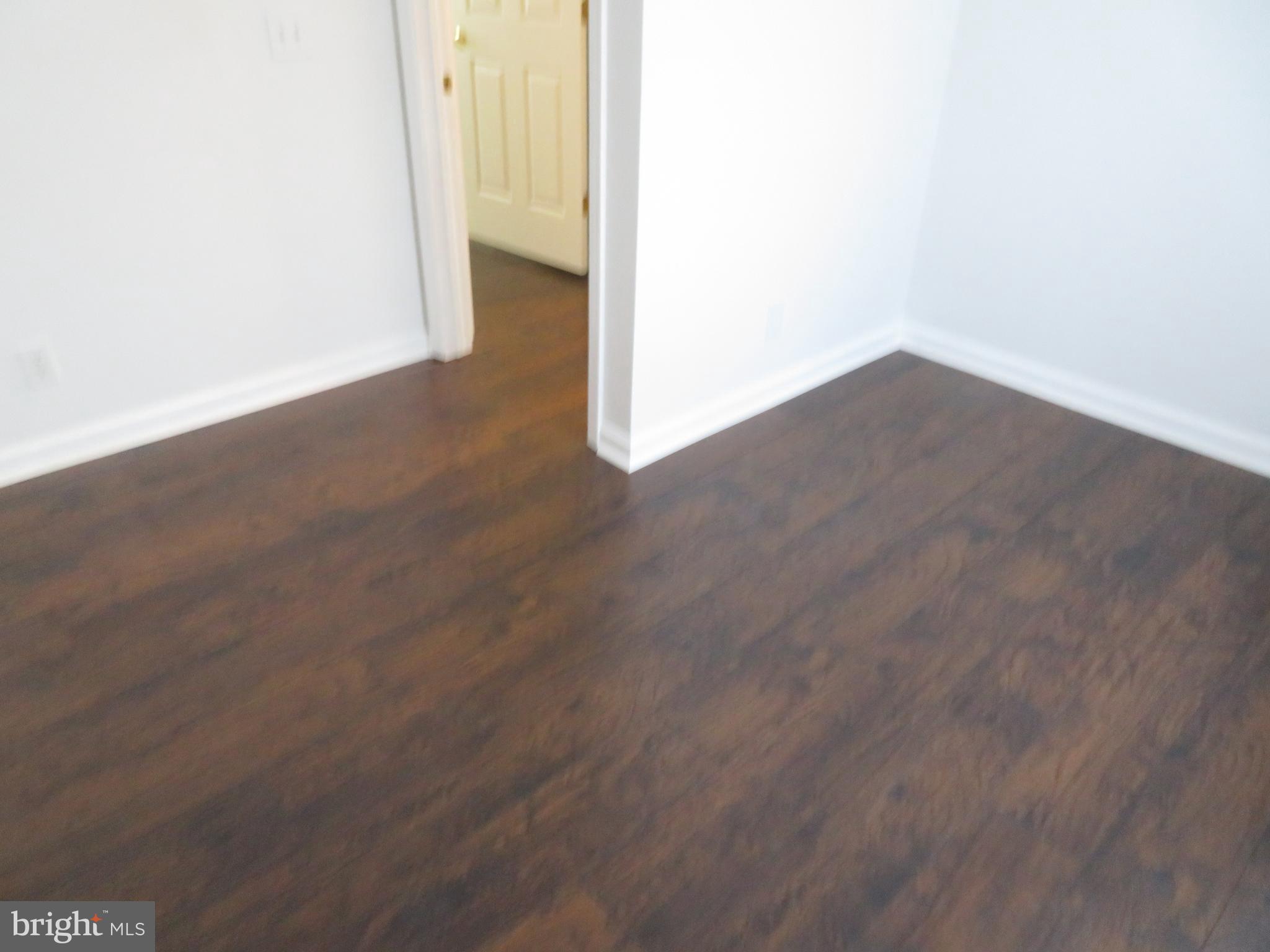 WHITE HORSE PARK I - Residential