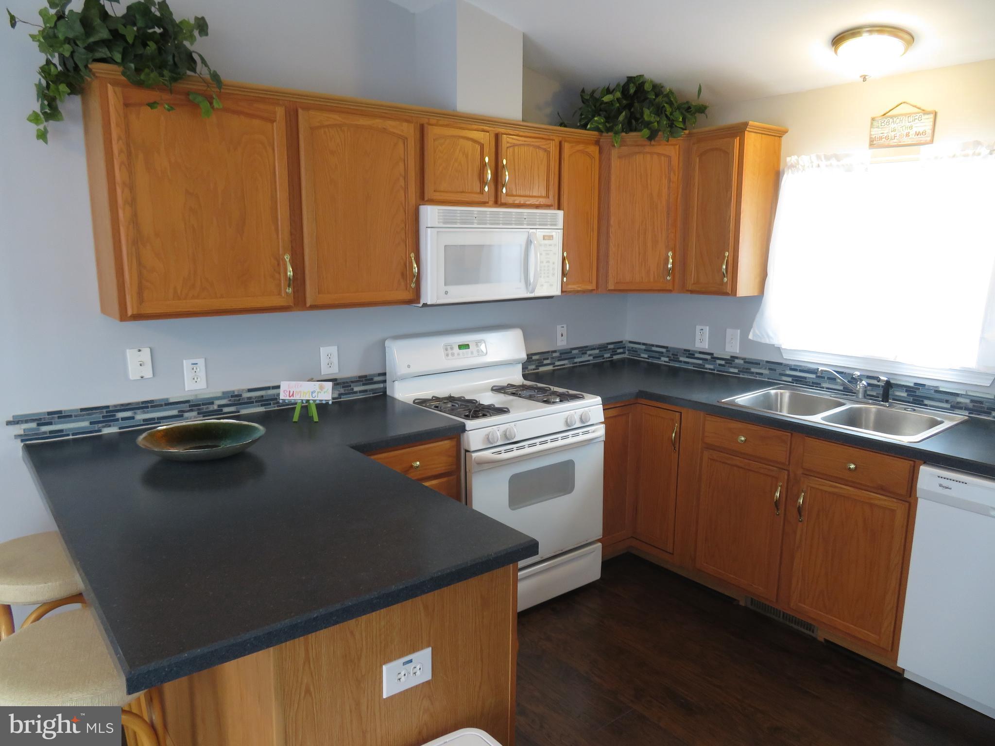 WHITE HORSE PARK I - Residential