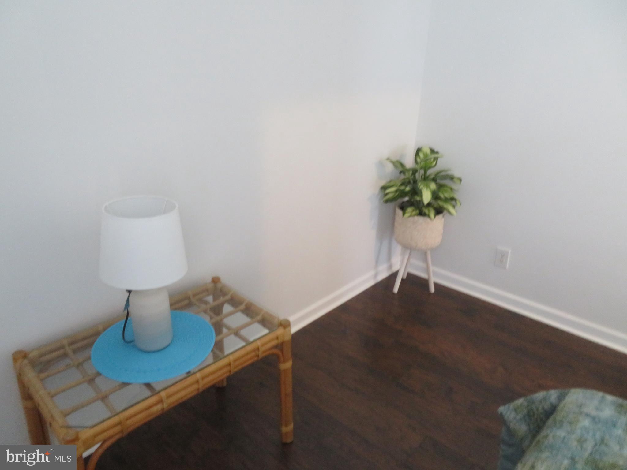 WHITE HORSE PARK I - Residential