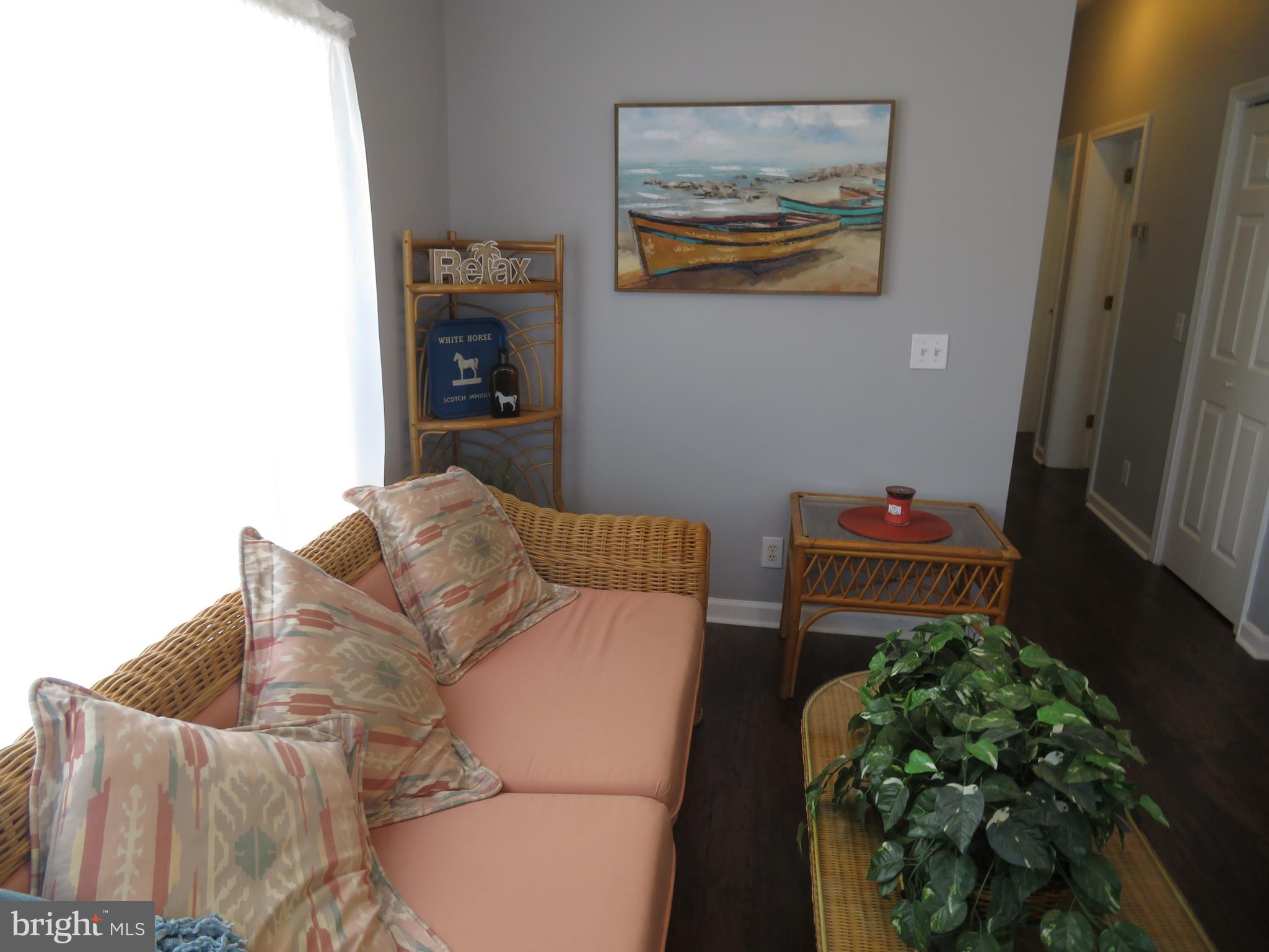 WHITE HORSE PARK I - Residential