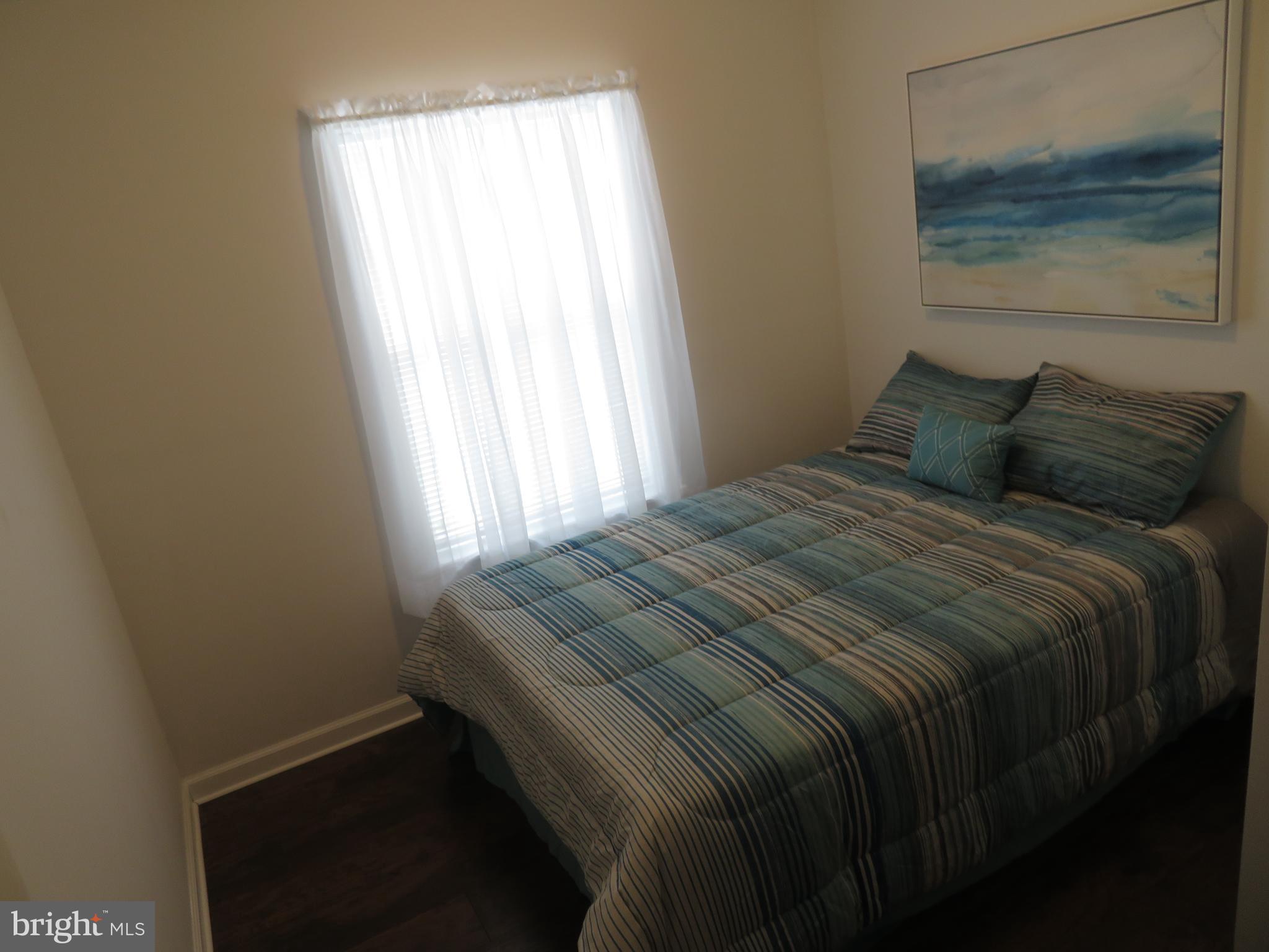 WHITE HORSE PARK I - Residential