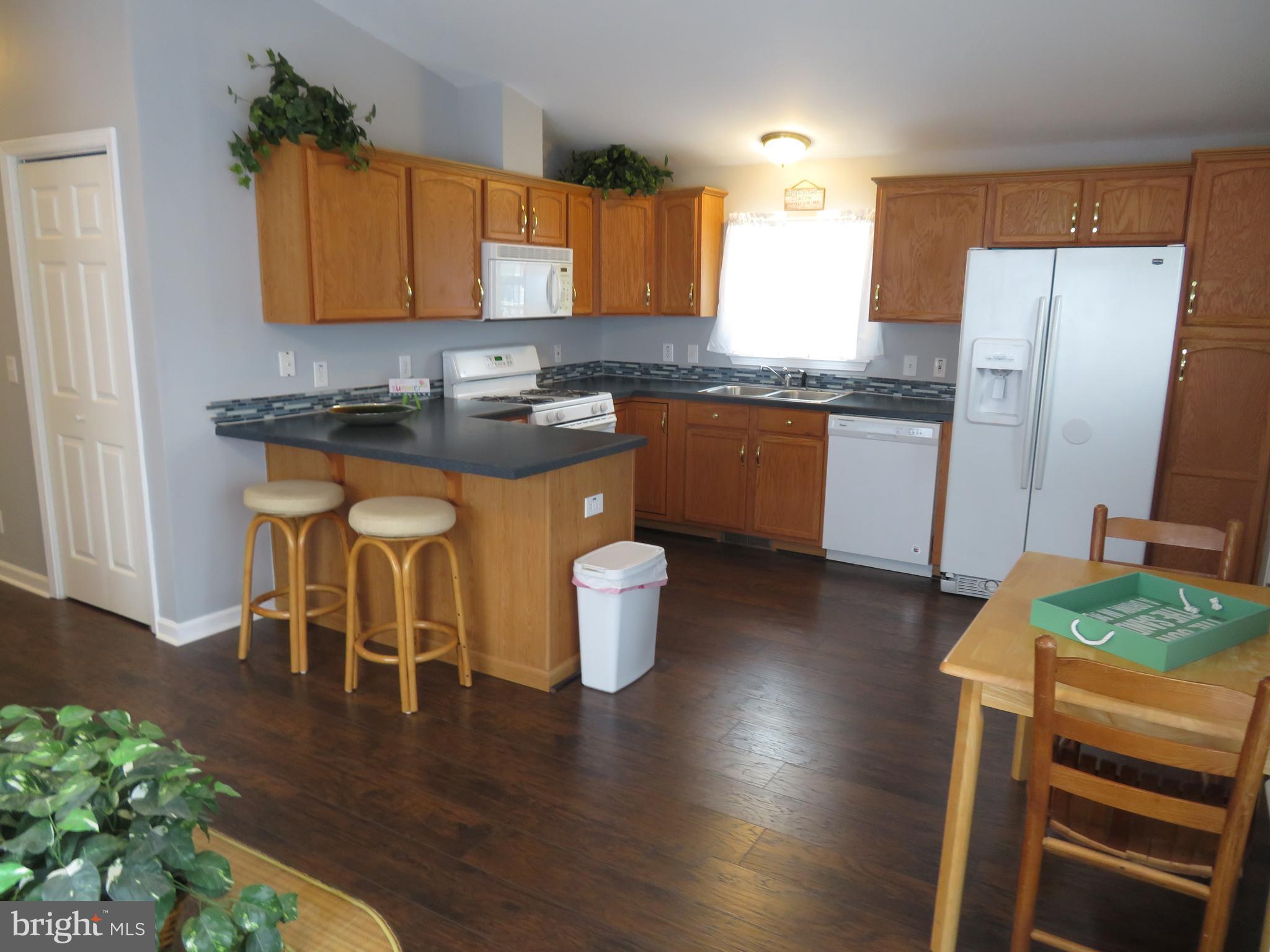 WHITE HORSE PARK I - Residential