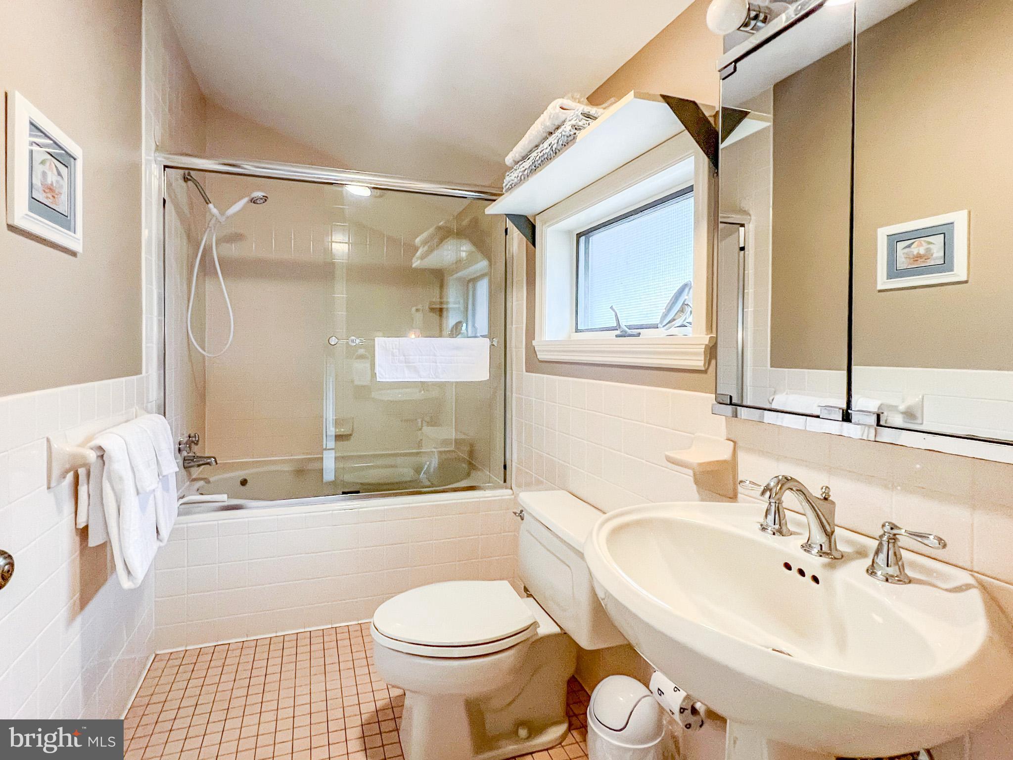 MARSH HILL ROAD - Residential