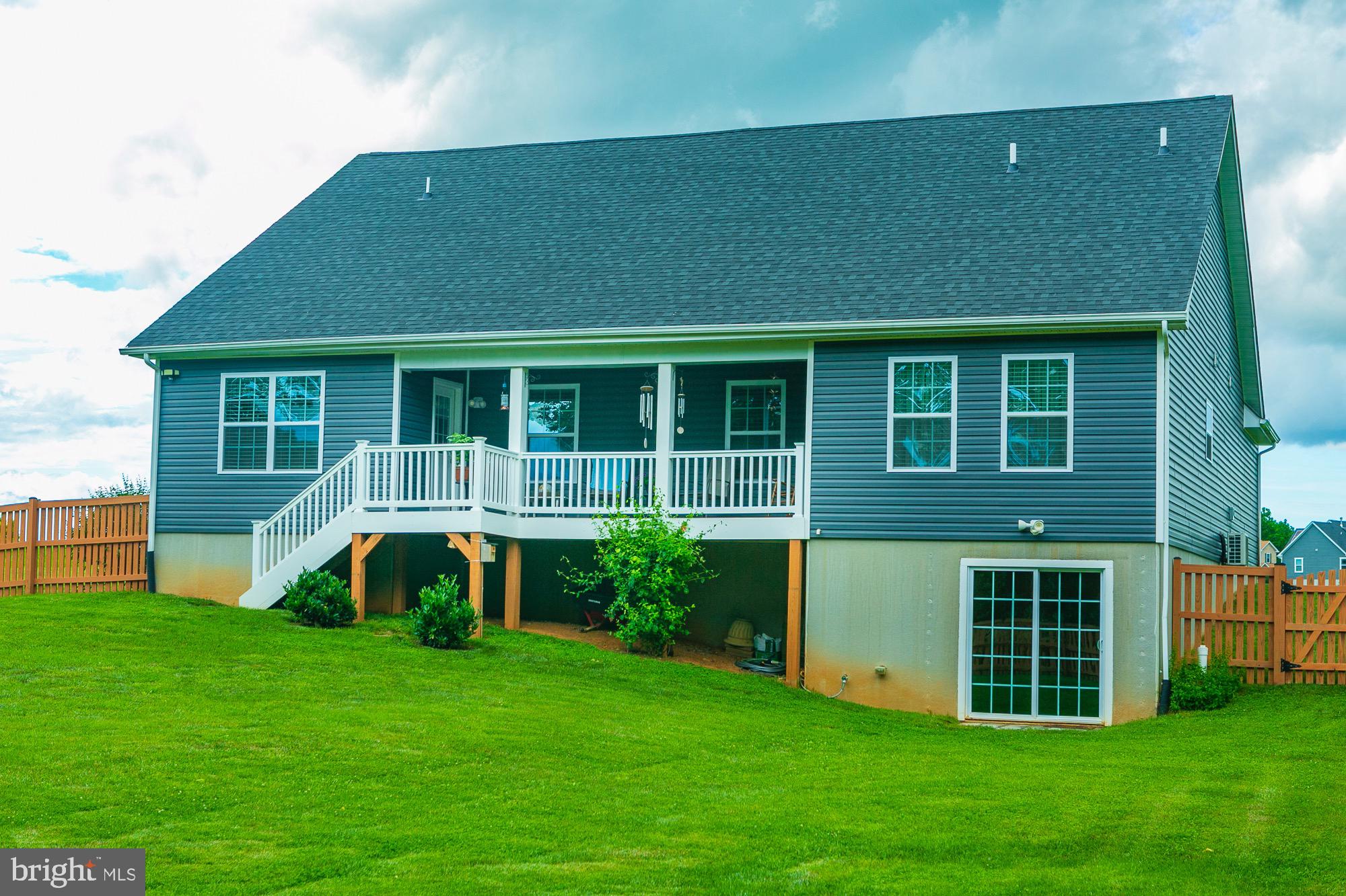 THE SPRINGS AT SHEPHERDSTOWN - Residential