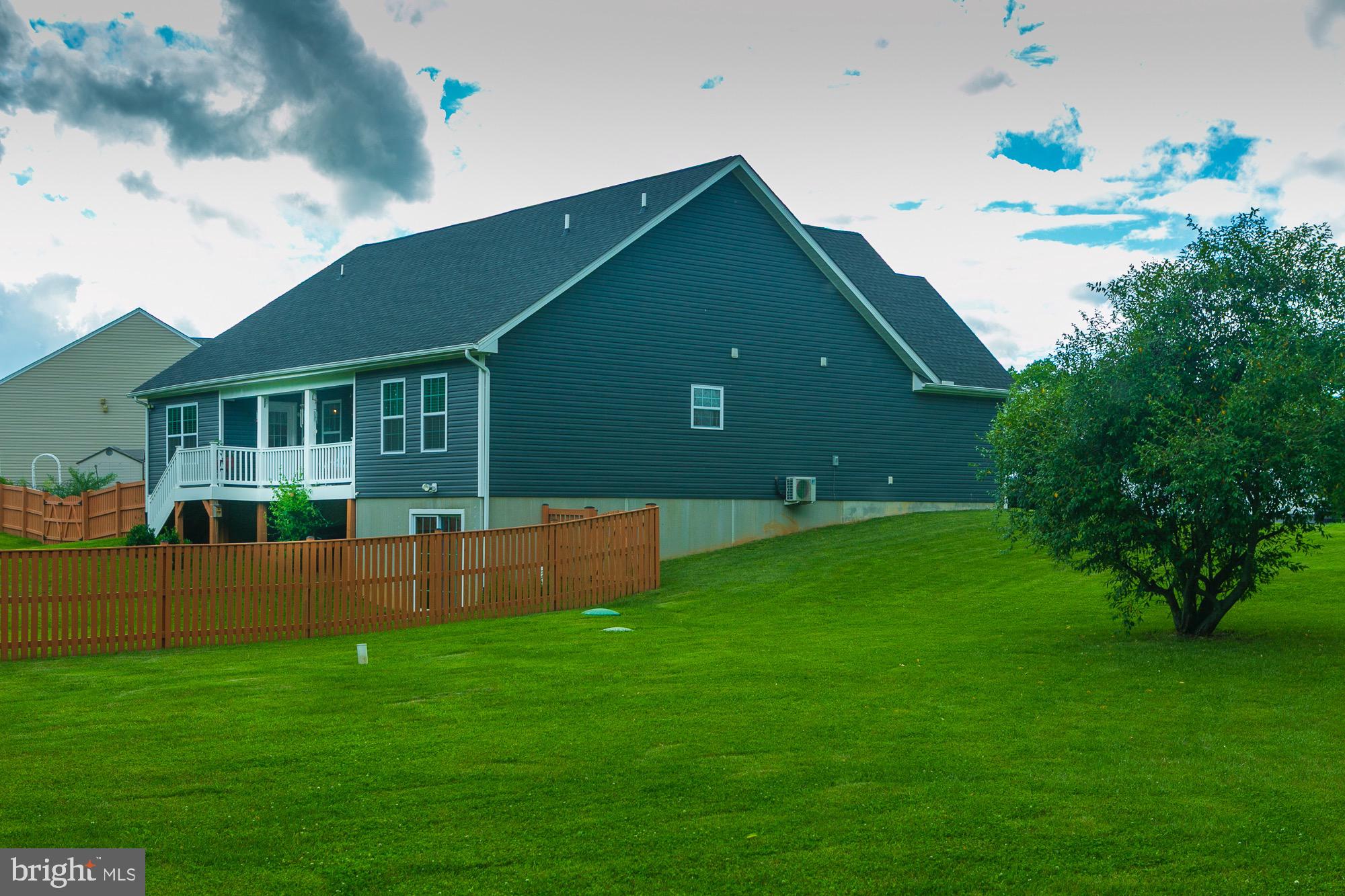 THE SPRINGS AT SHEPHERDSTOWN - Residential