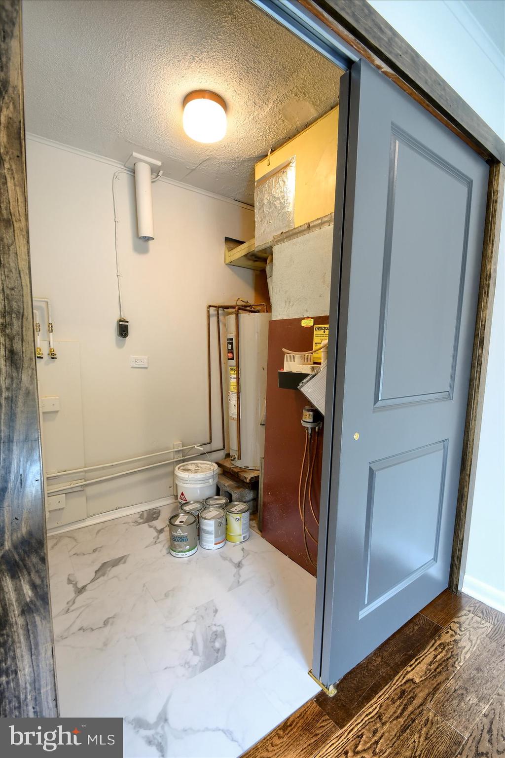 OAK HILL - Residential