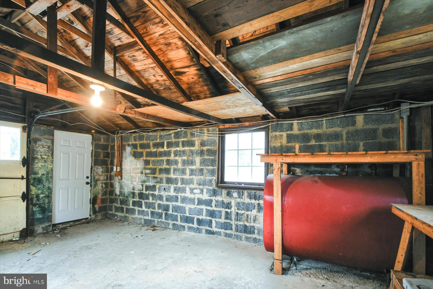 OAK HILL - Residential