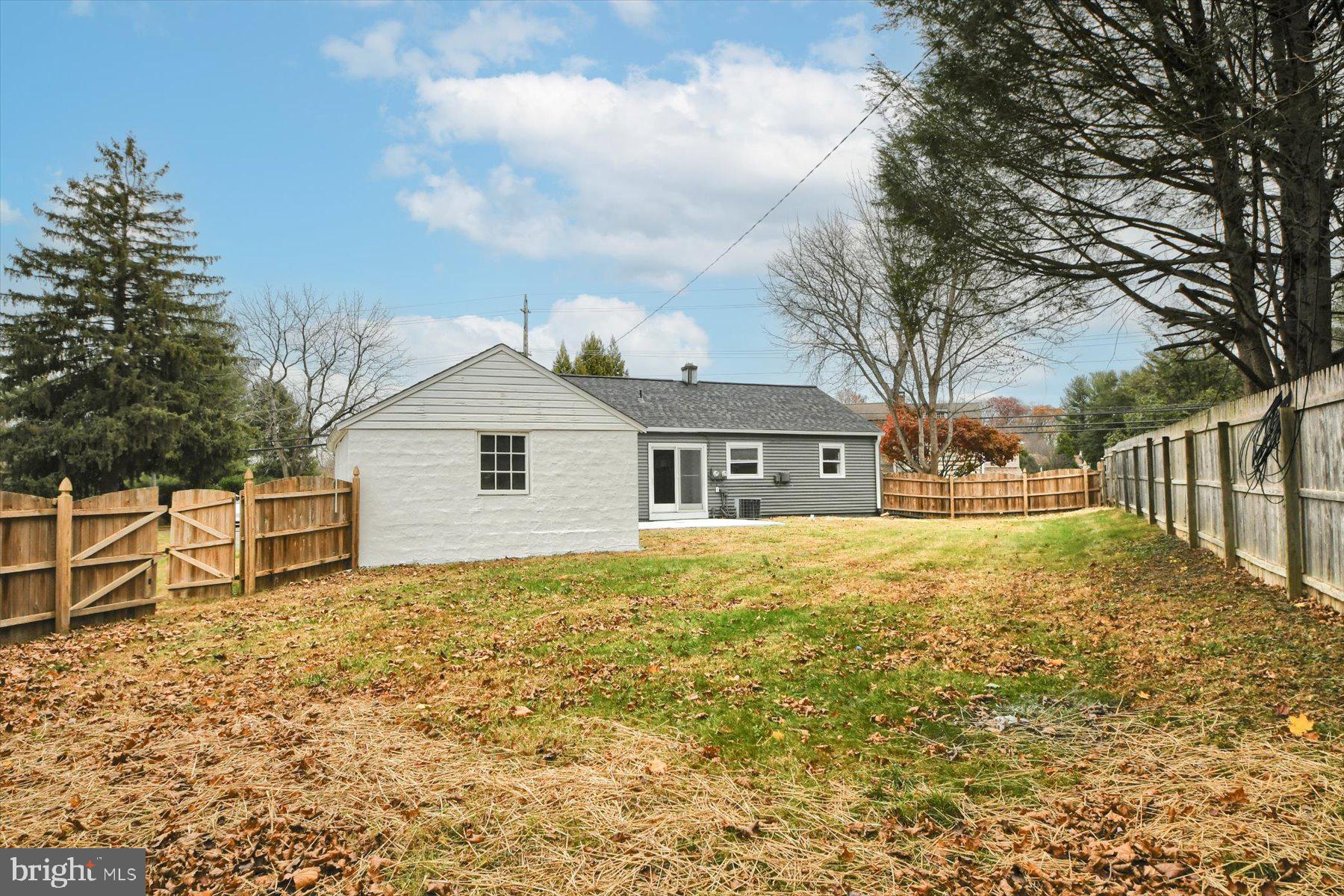 OAK HILL - Residential