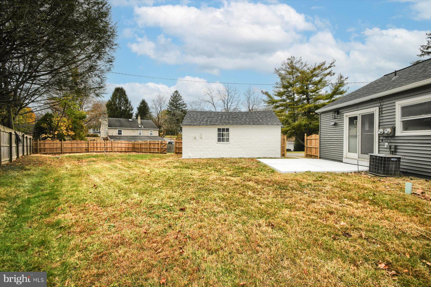 OAK HILL - Residential