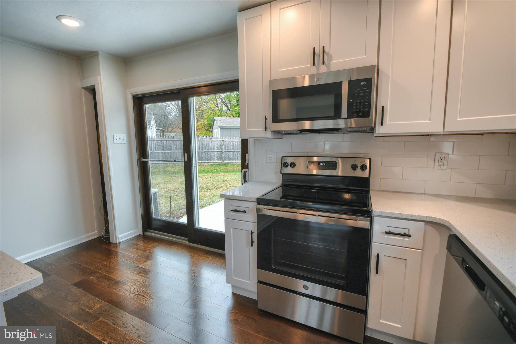 OAK HILL - Residential