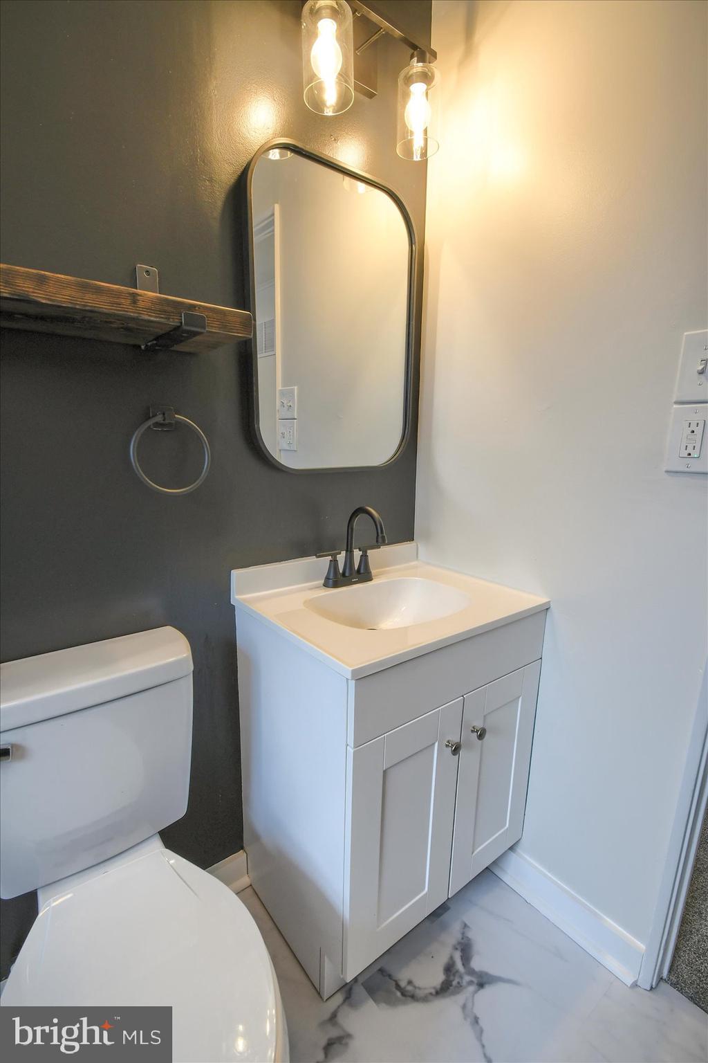 OAK HILL - Residential