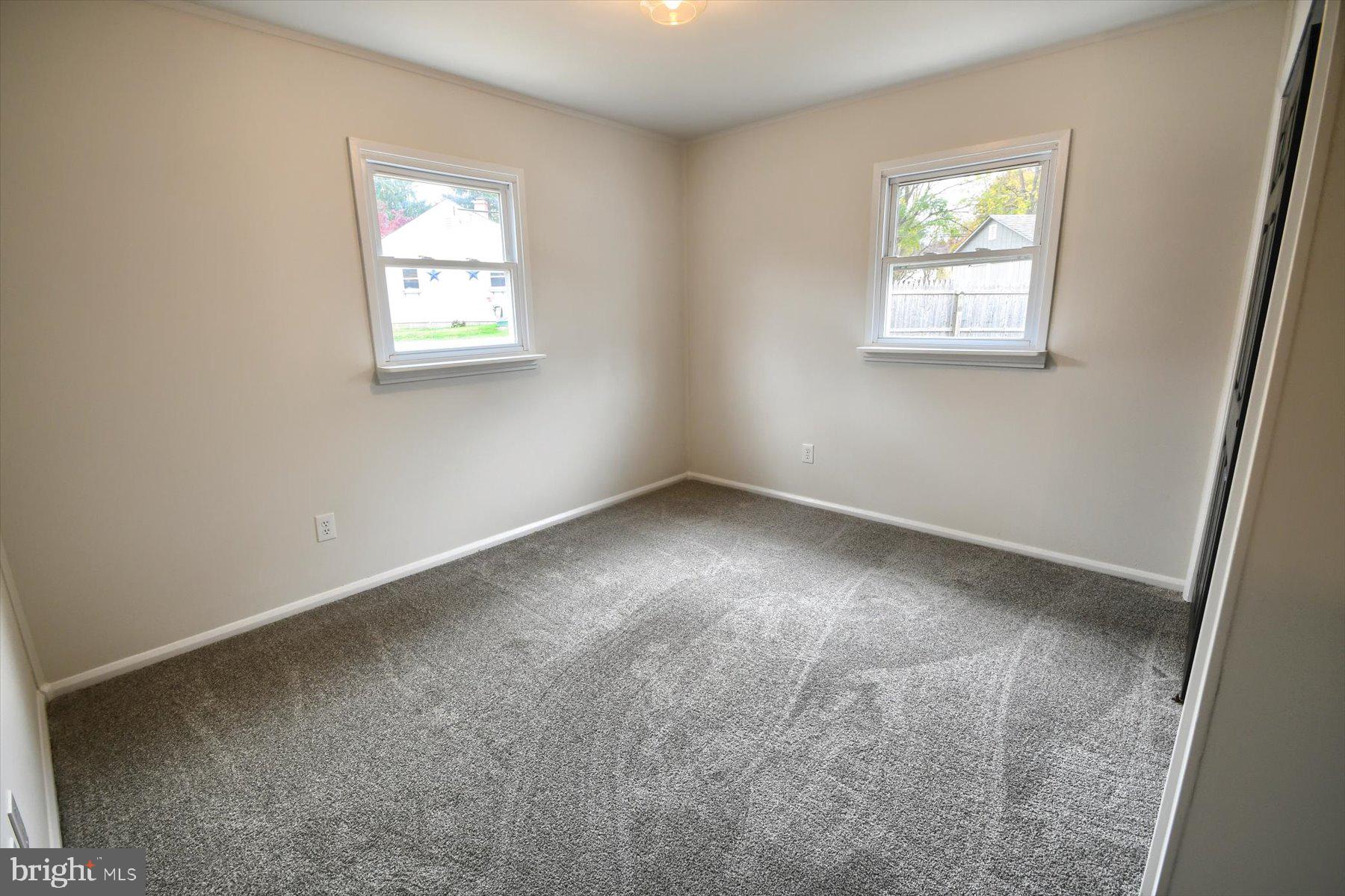 OAK HILL - Residential