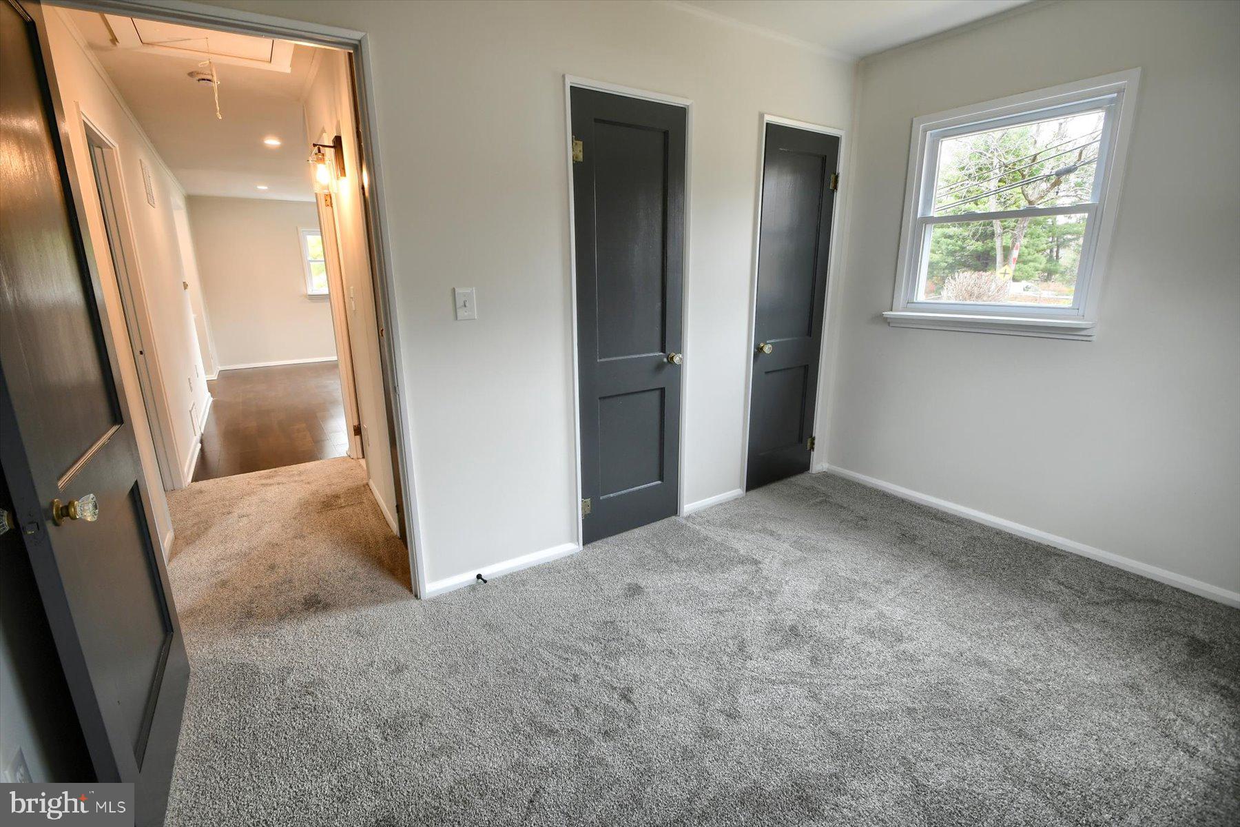 OAK HILL - Residential