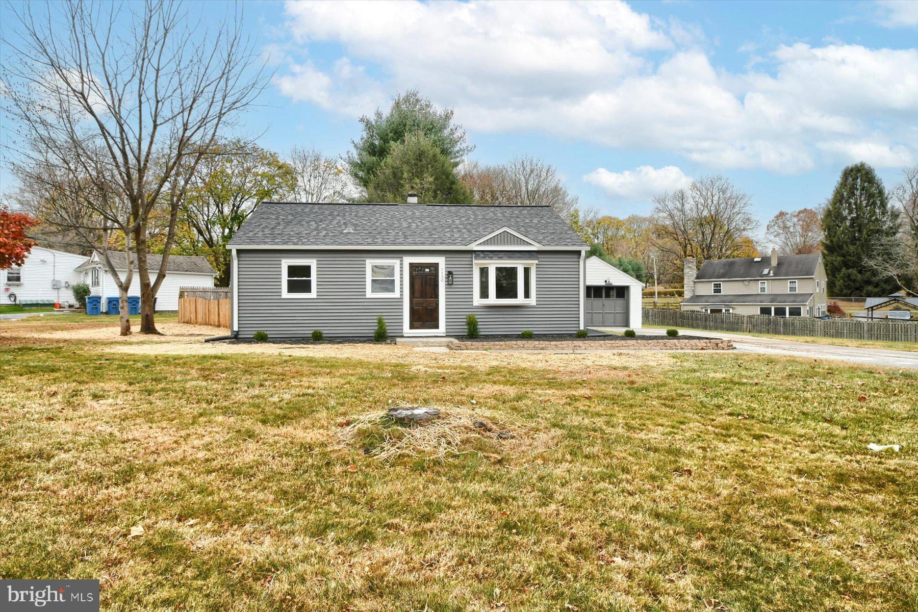 OAK HILL - Residential