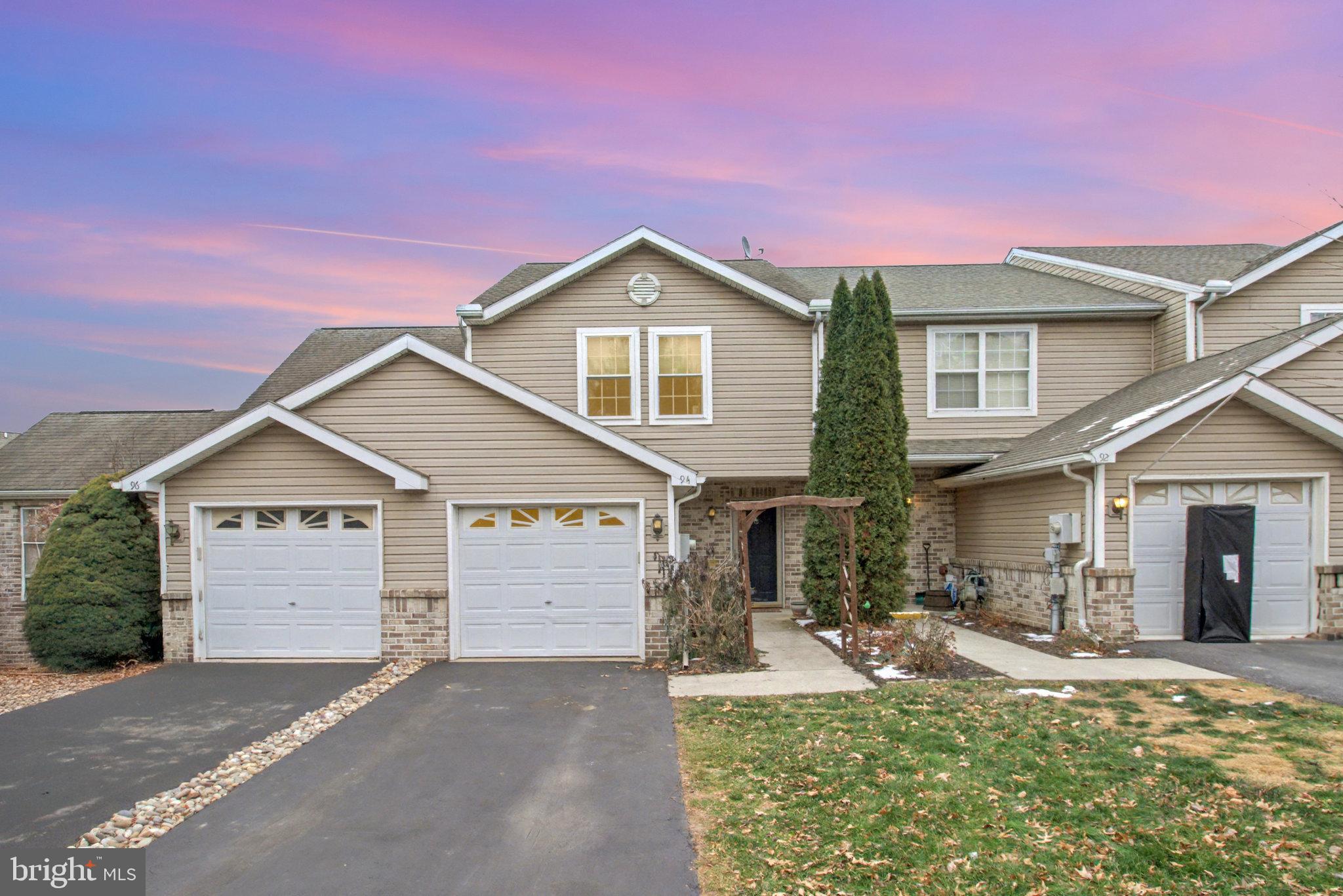 AUTUMN WOODS - Residential