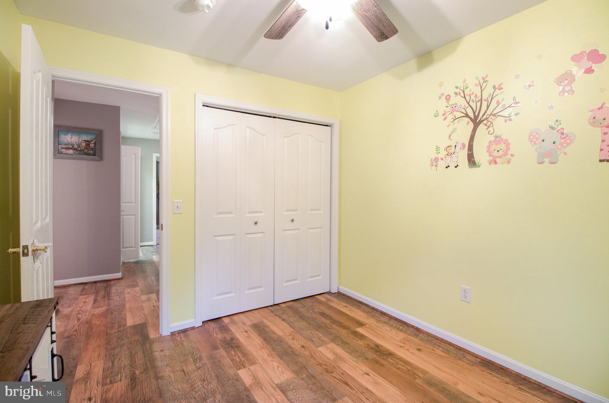 AUTUMN WOODS - Residential