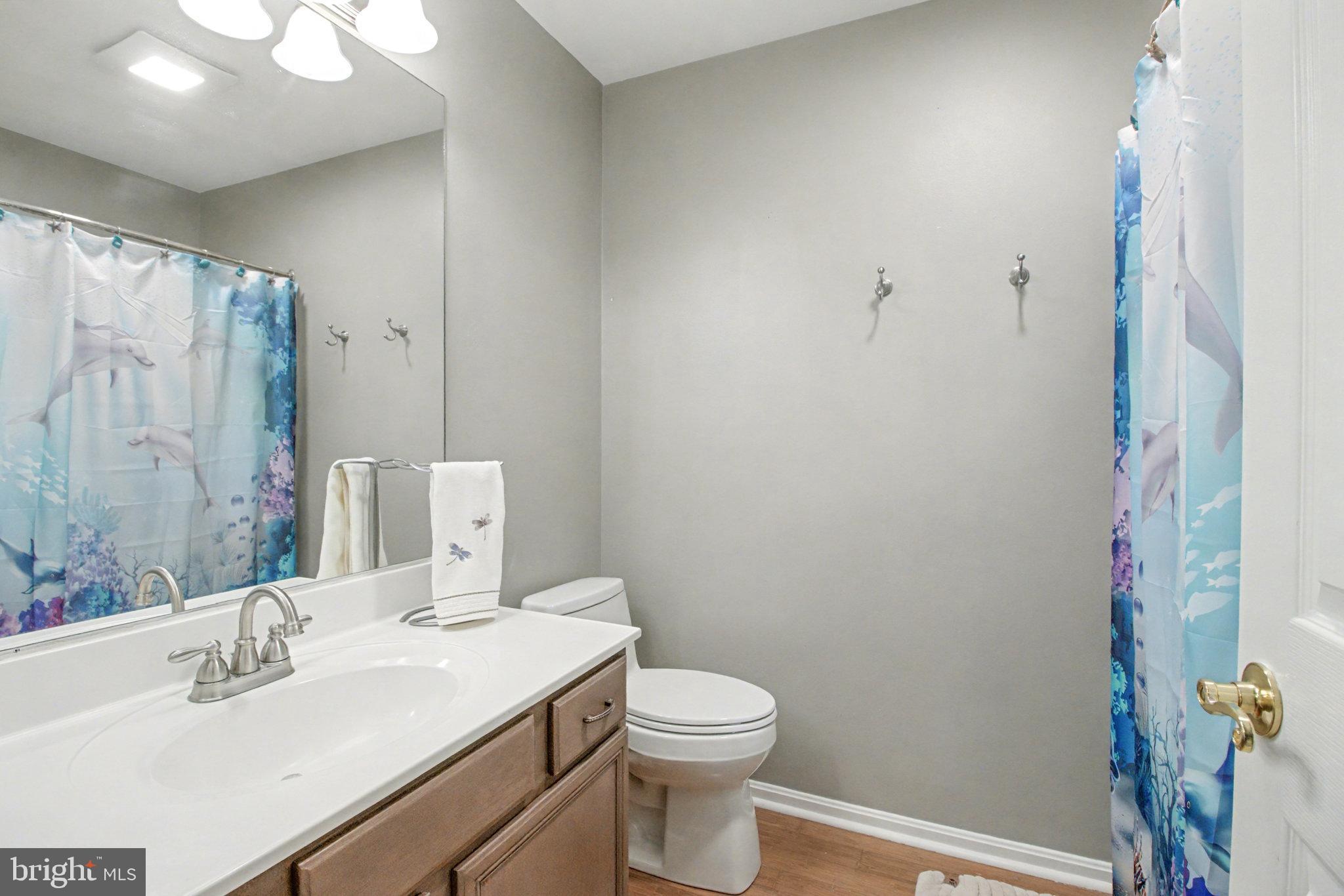 AUTUMN WOODS - Residential