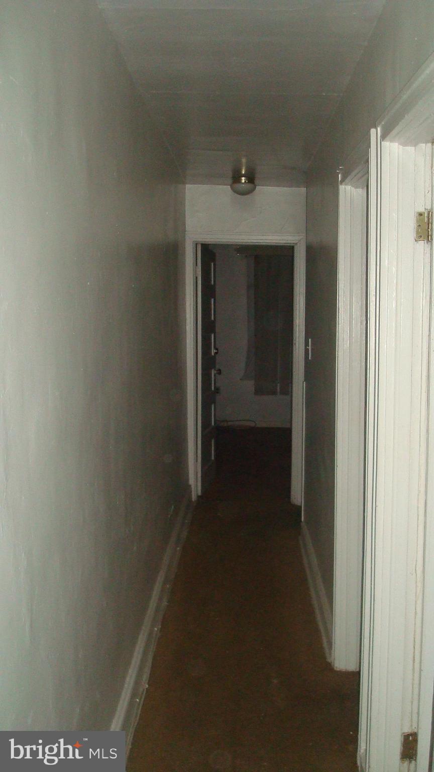 FOUR BY FOUR - Residential